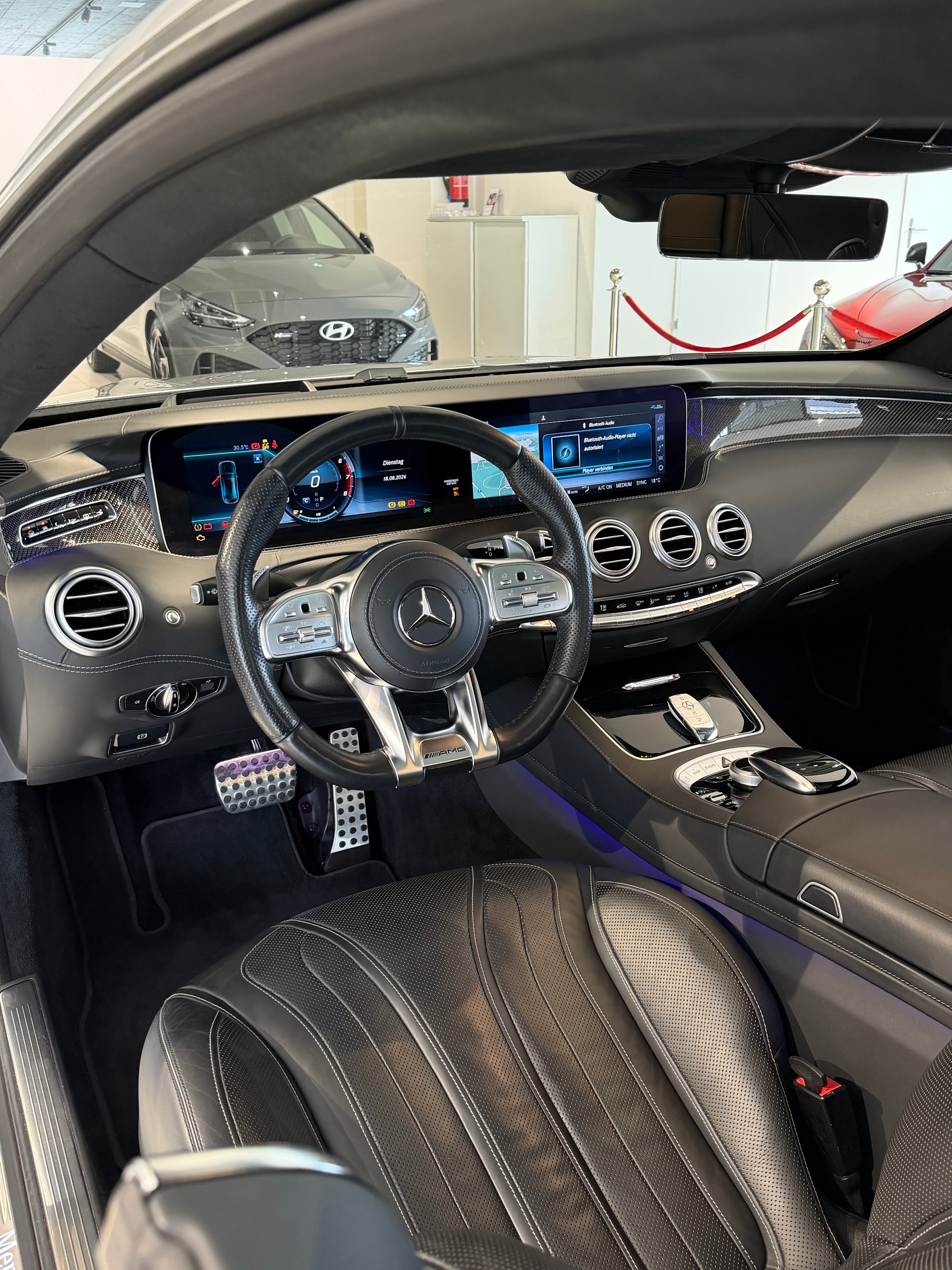 MERCEDES-BENZ S 560 Coupé 4Matic 9G-Tronic-image-10