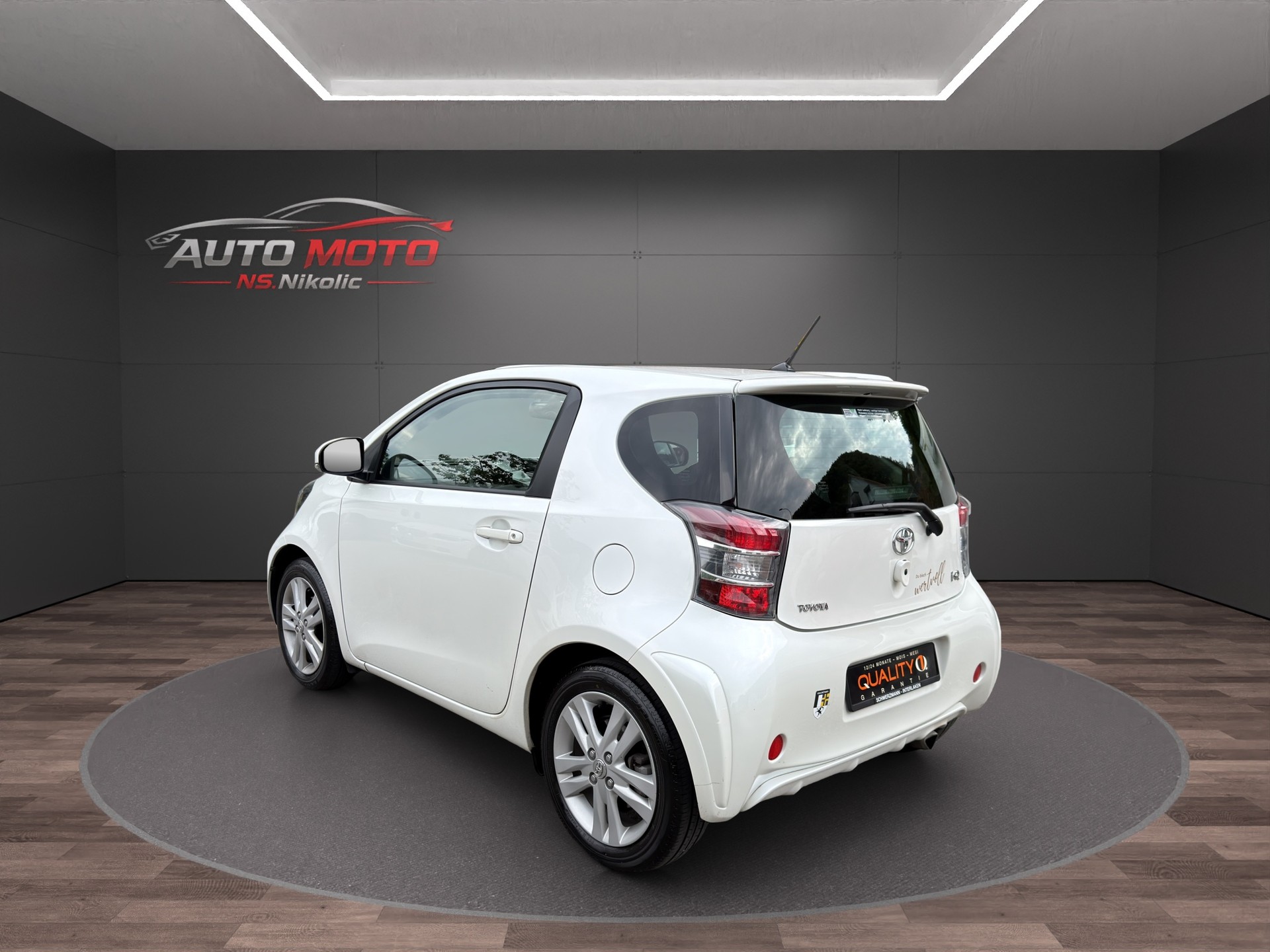 TOYOTA iQ 1.33 Dual VVT-i-image-2