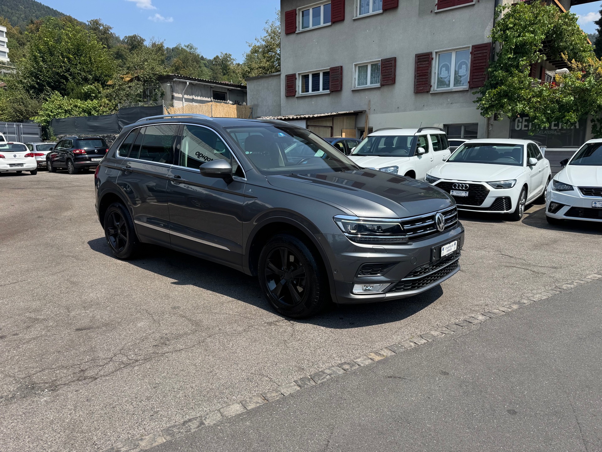 VW Tiguan 2.0 TDI SCR Highline4Motion DSG-image-3