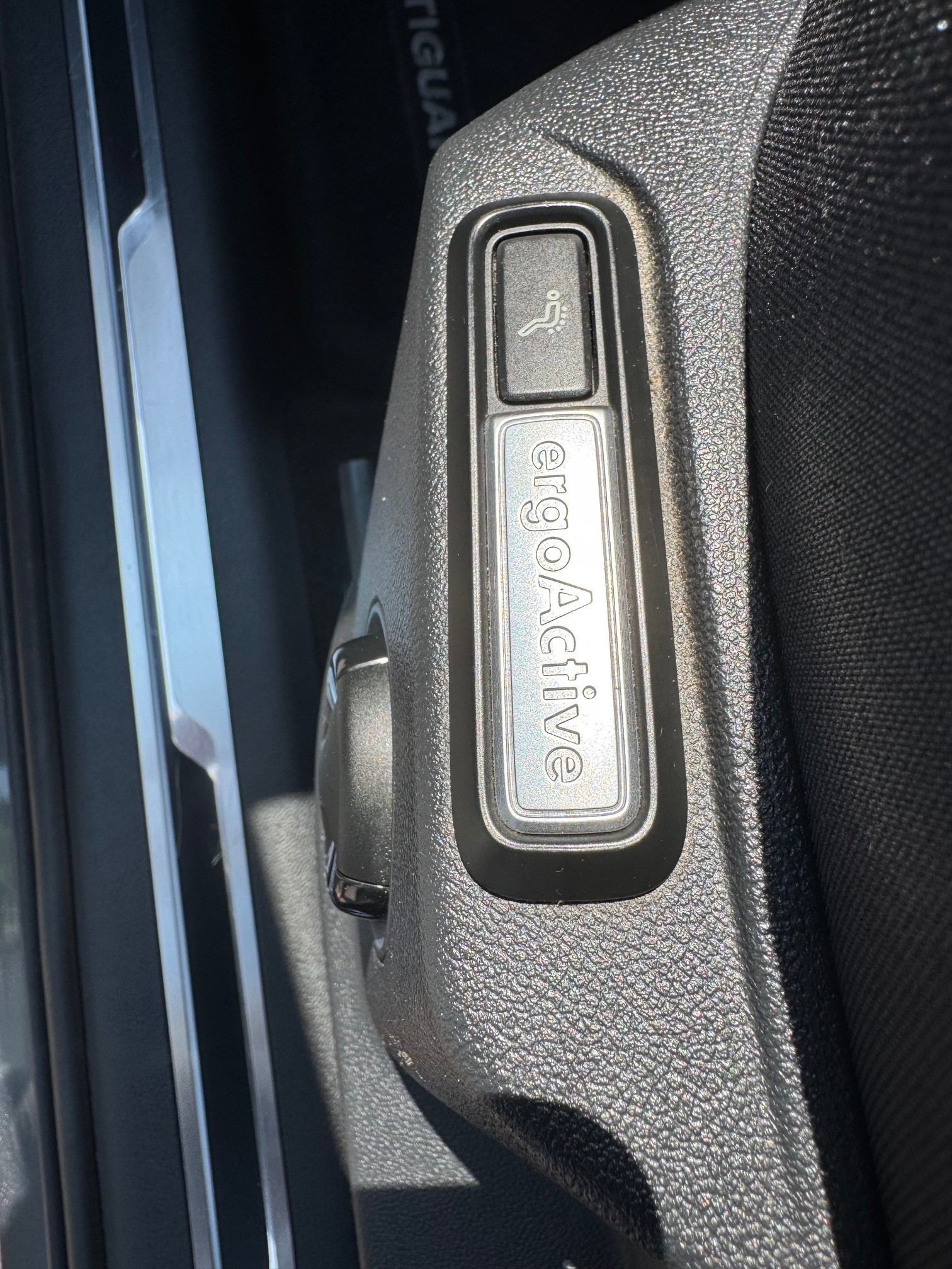 VW Tiguan 2.0 TDI SCR Highline4Motion DSG-image-26