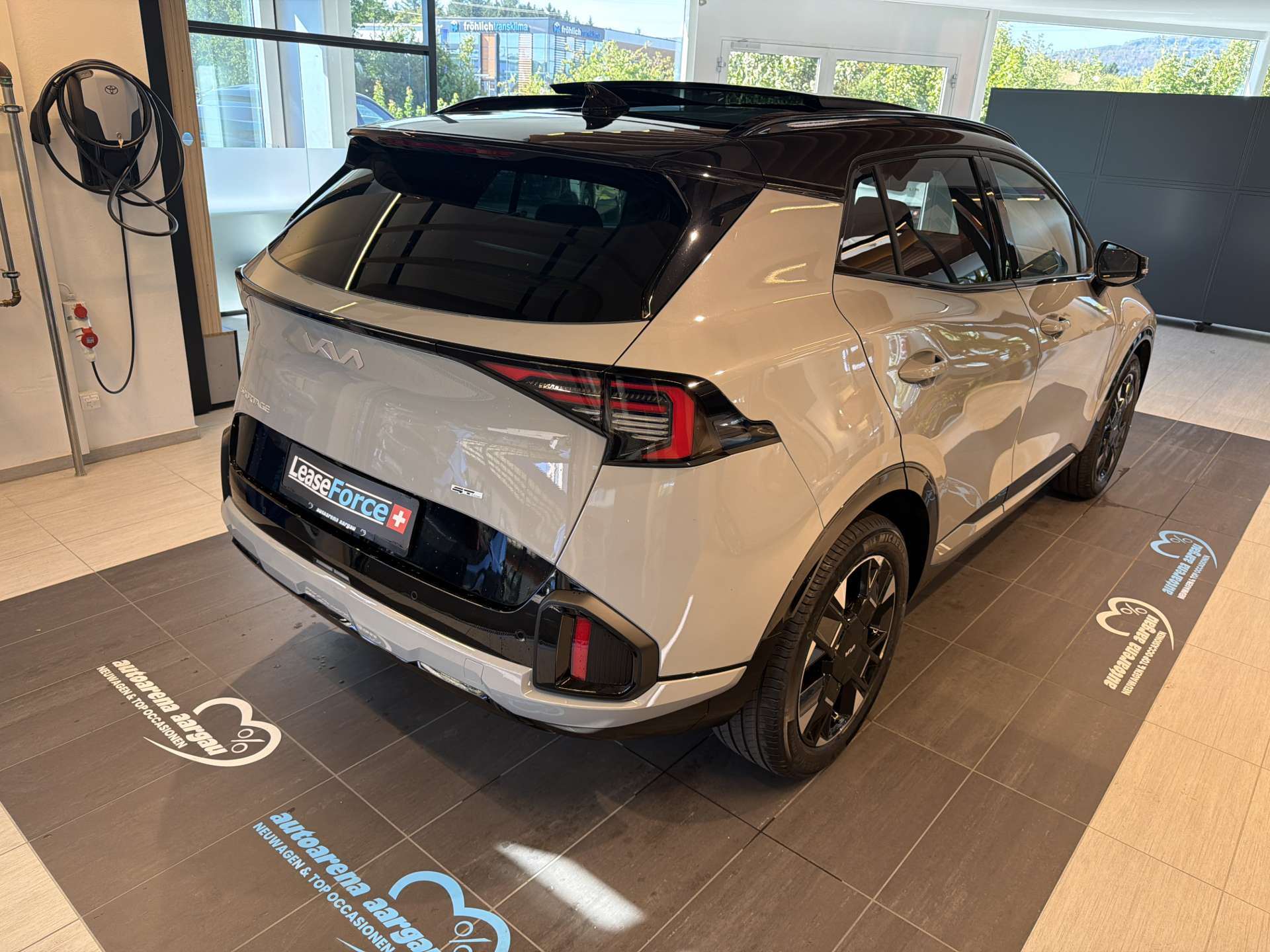KIA Sportage 1.6T-GDi HEV GT-Line 239PS 4x4 Automat NEUES MODELL-image-2