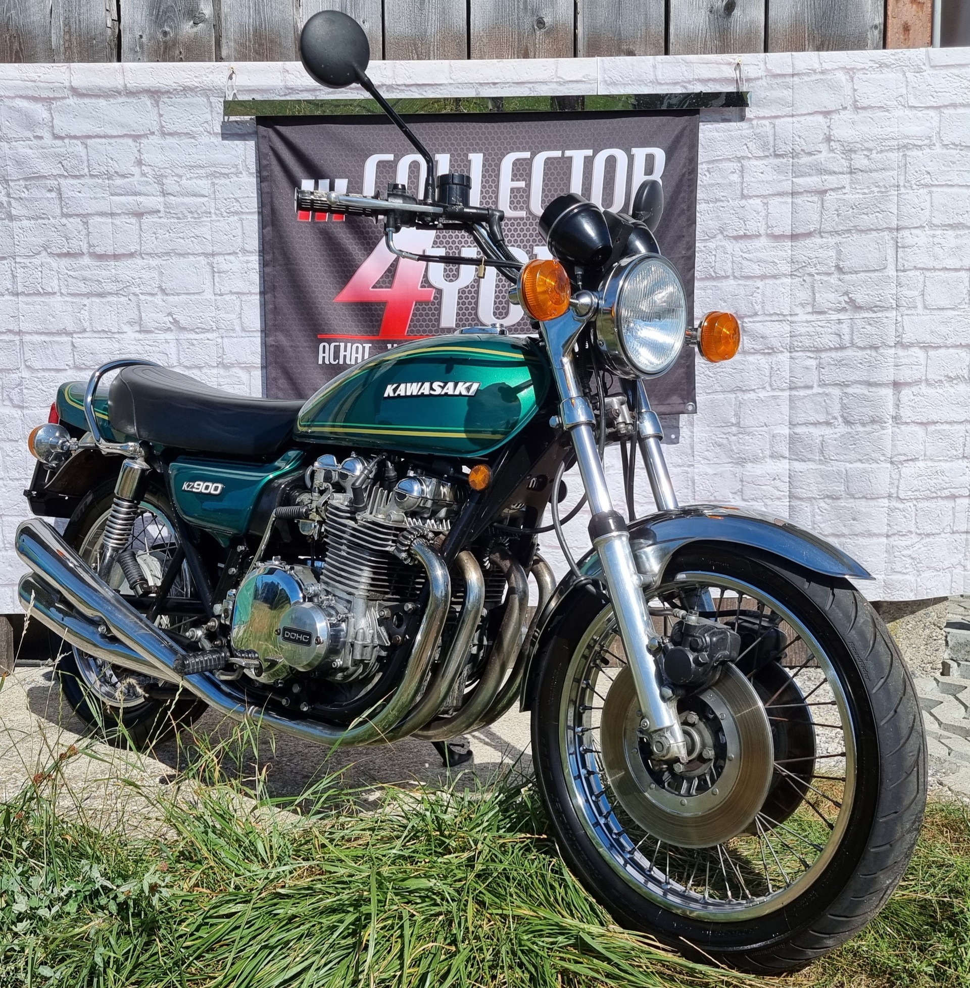 KAWASAKI KZ 900