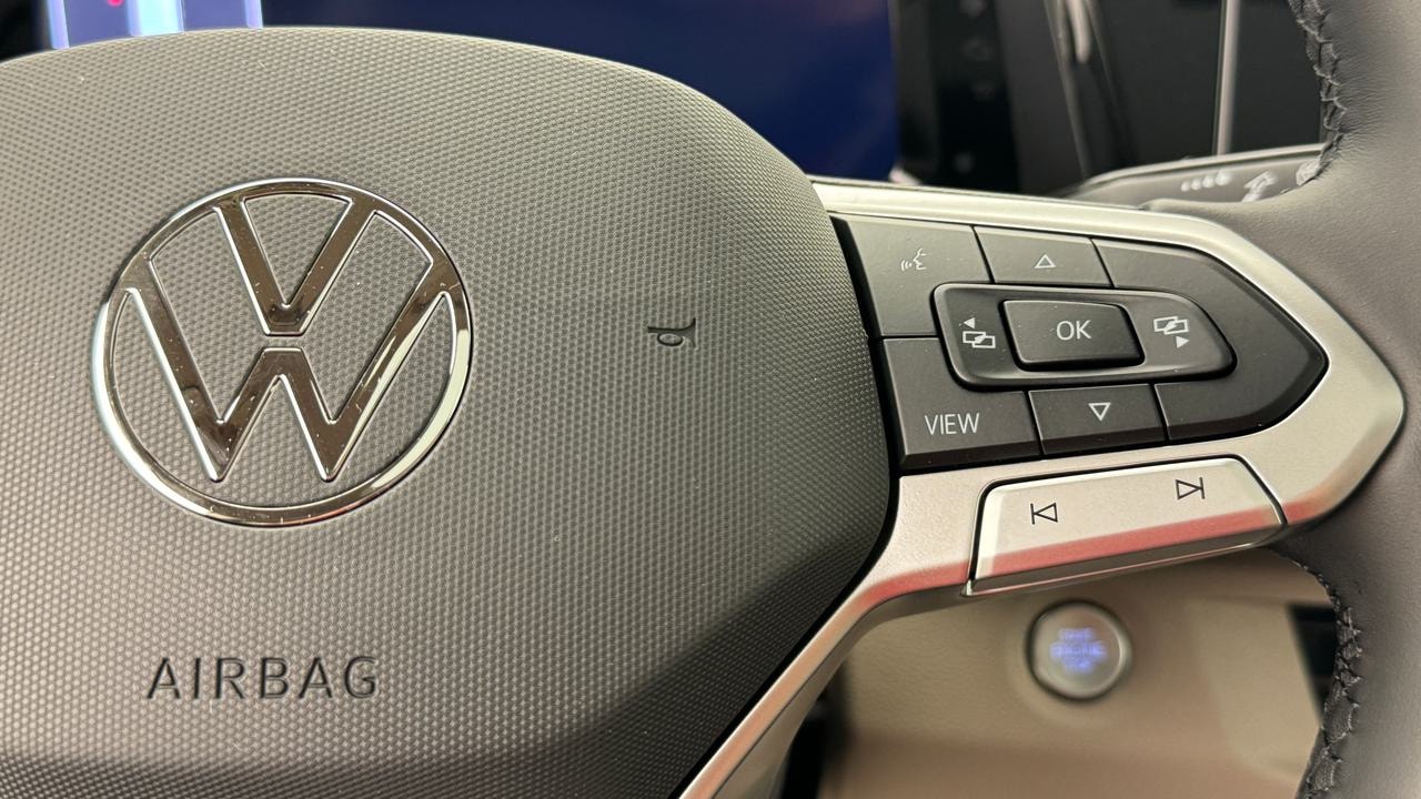 VW Multivan 2.0 TDI Life DSG-image-9