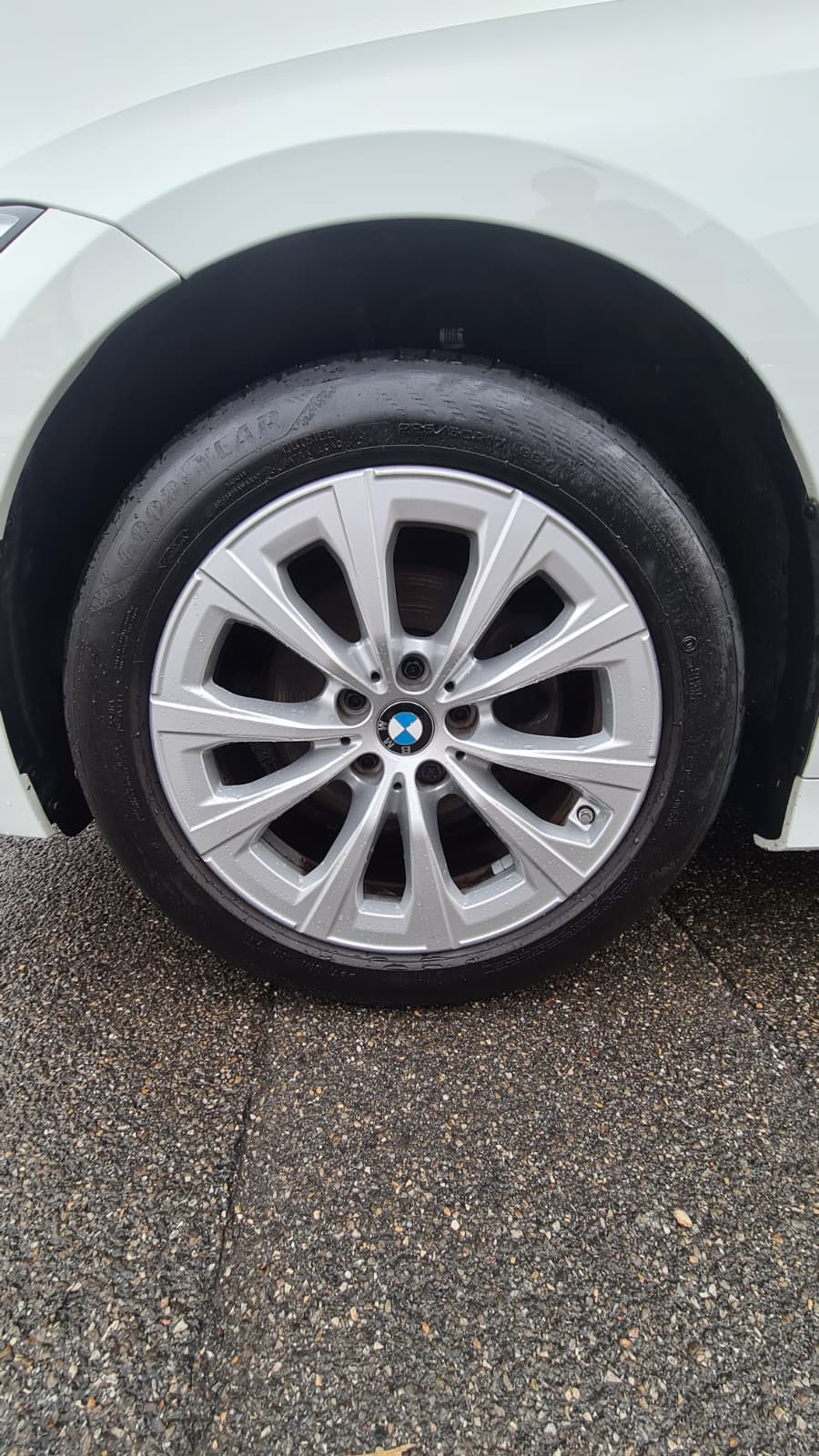 BMW 320d xDrive 48V Touring Steptronic ** Gr-Navi ** RF-Kamera ** Anh-Kupplung ** Abstandsregelsysteme ** Frisch Ab MFK & Service **-image-14
