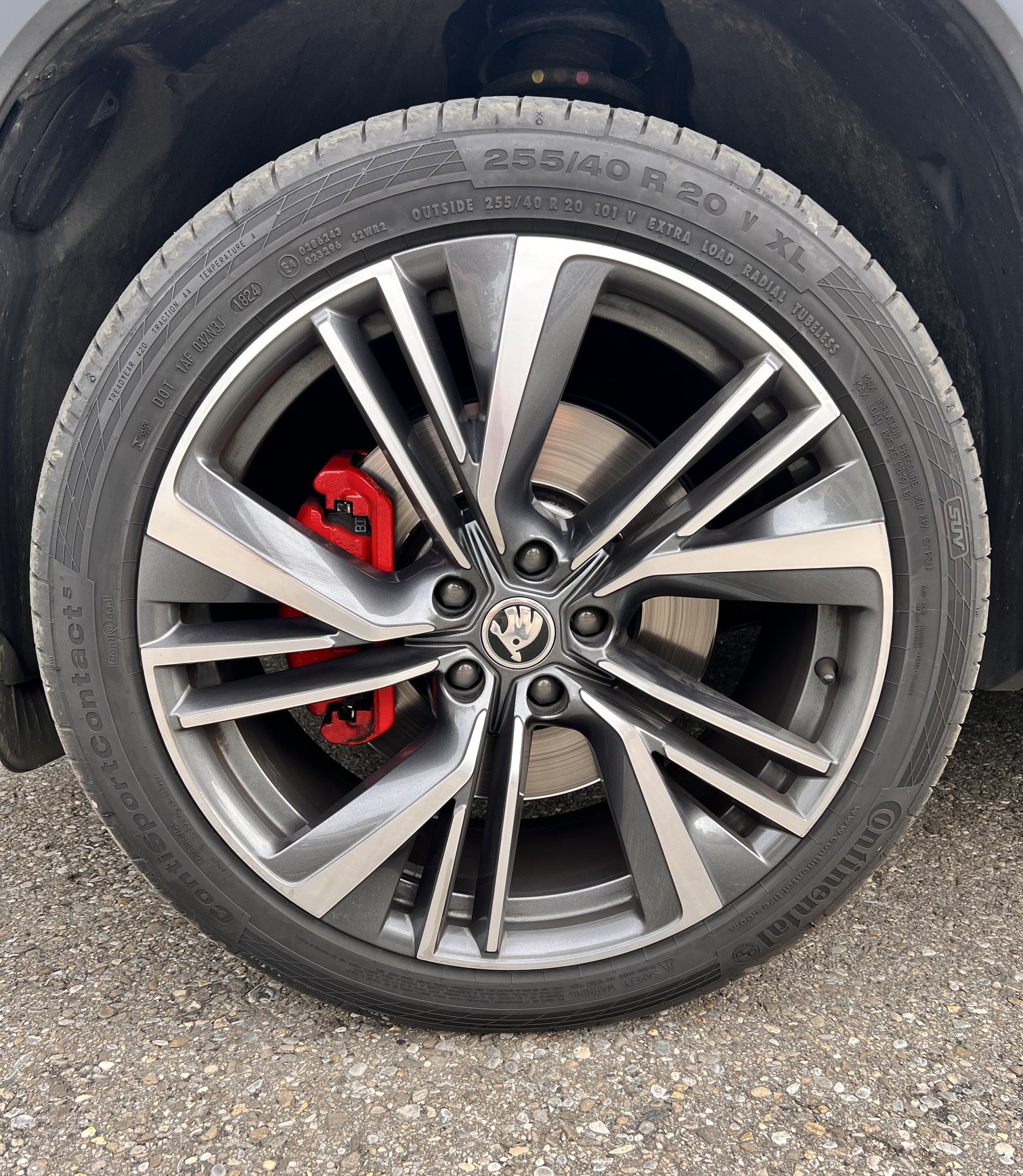 SKODA 2.0 Bi-TDI 240 RS DSG-image-3