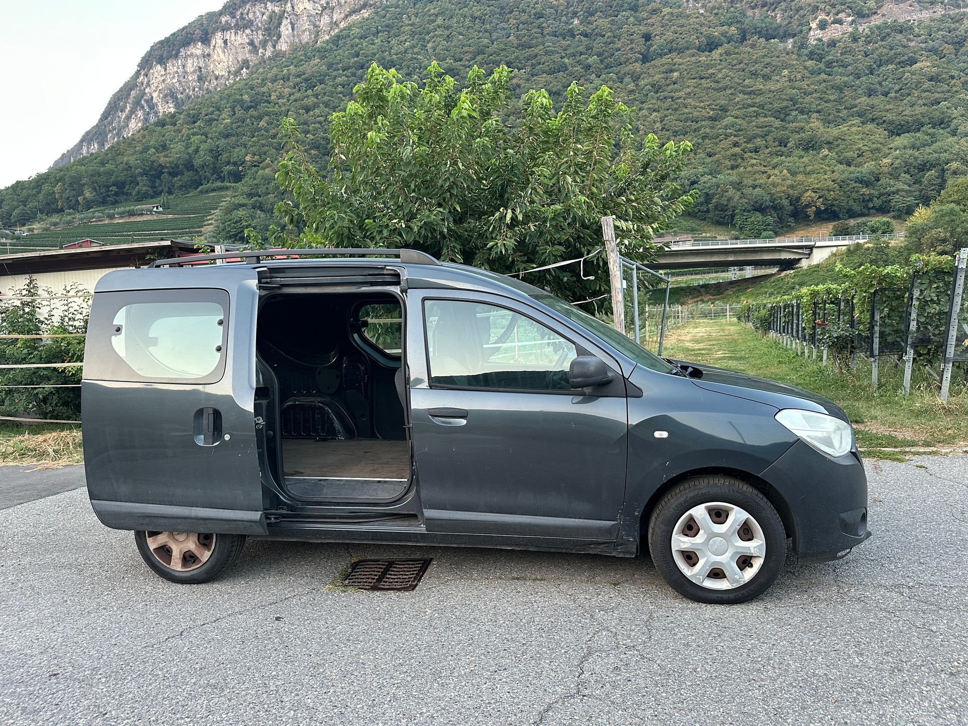 DACIA Dokker Van dCi 90 Ambiance-image-3
