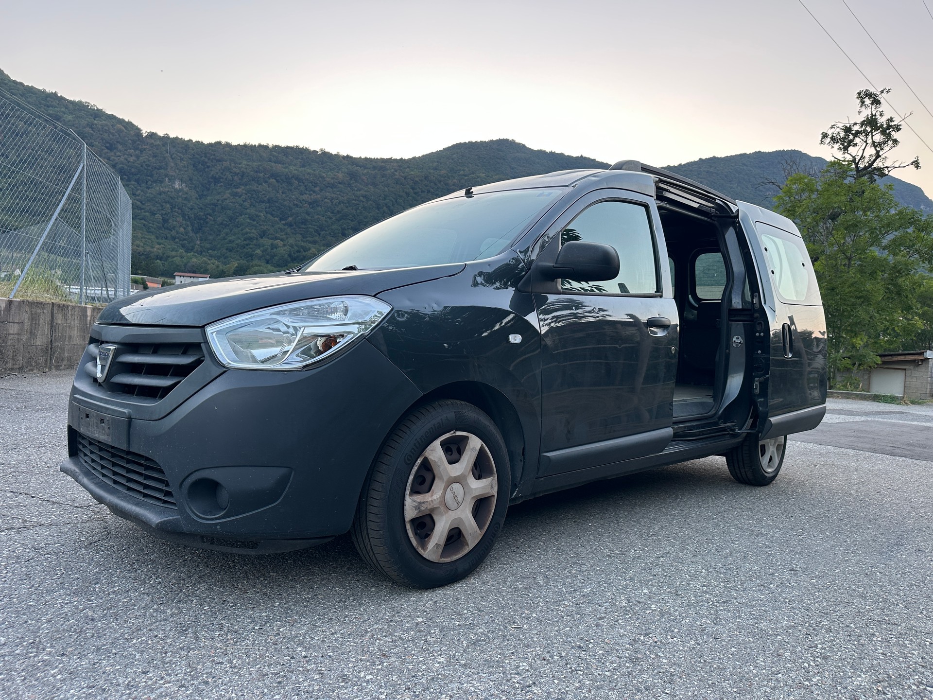 DACIA Dokker Van dCi 90 Ambiance-image-7