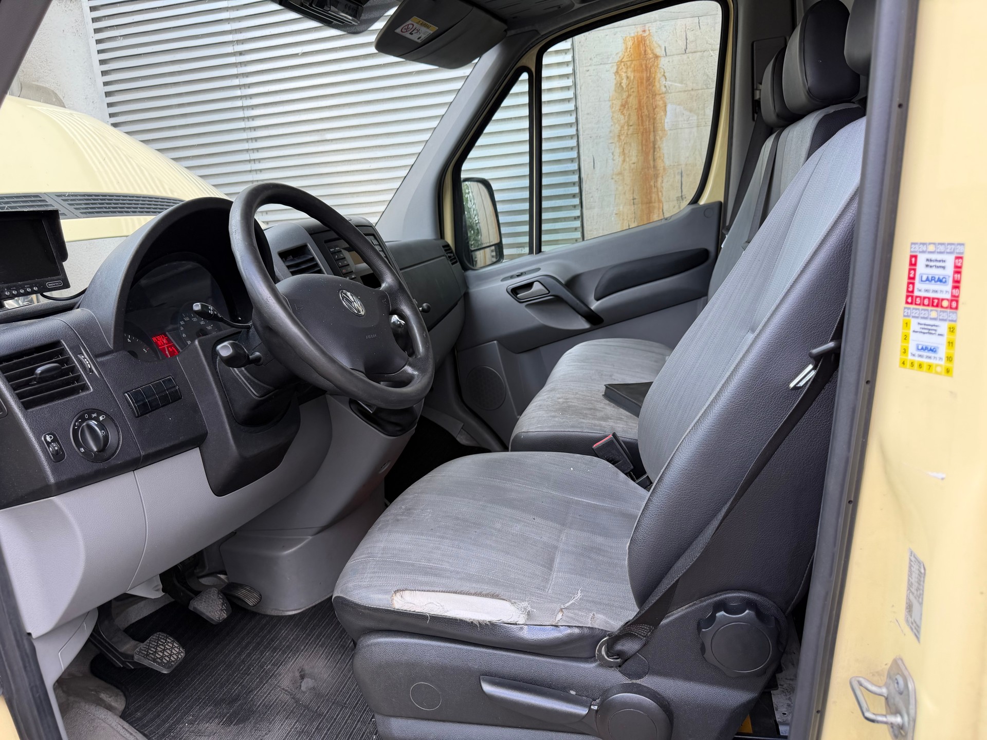 VW Crafter 35L 2.0 TDI-image-5