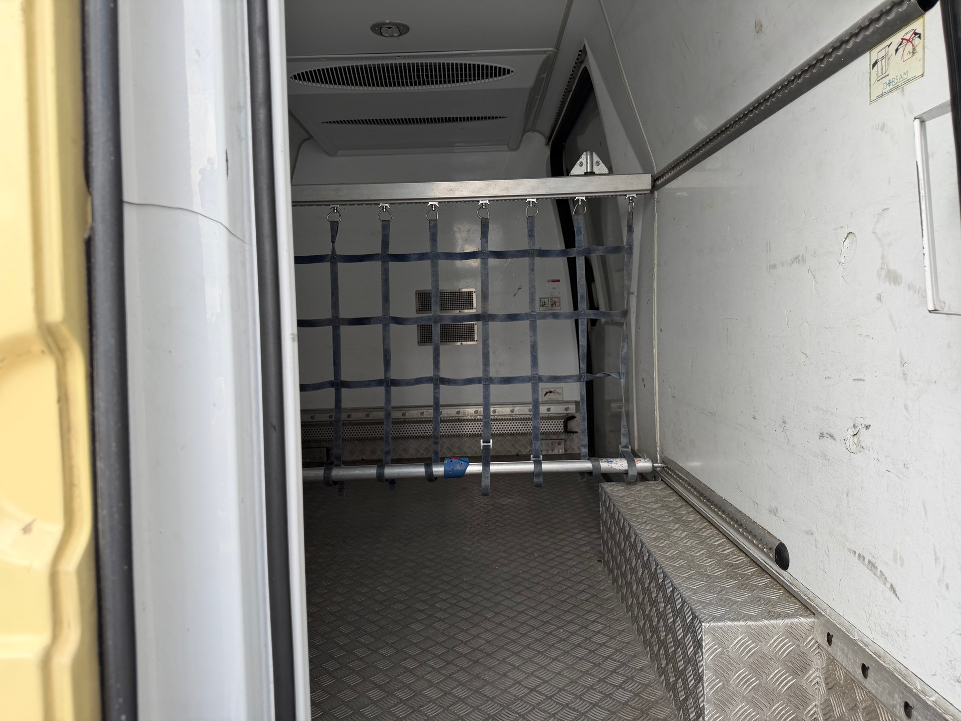 VW Crafter 35L 2.0 TDI-image-4