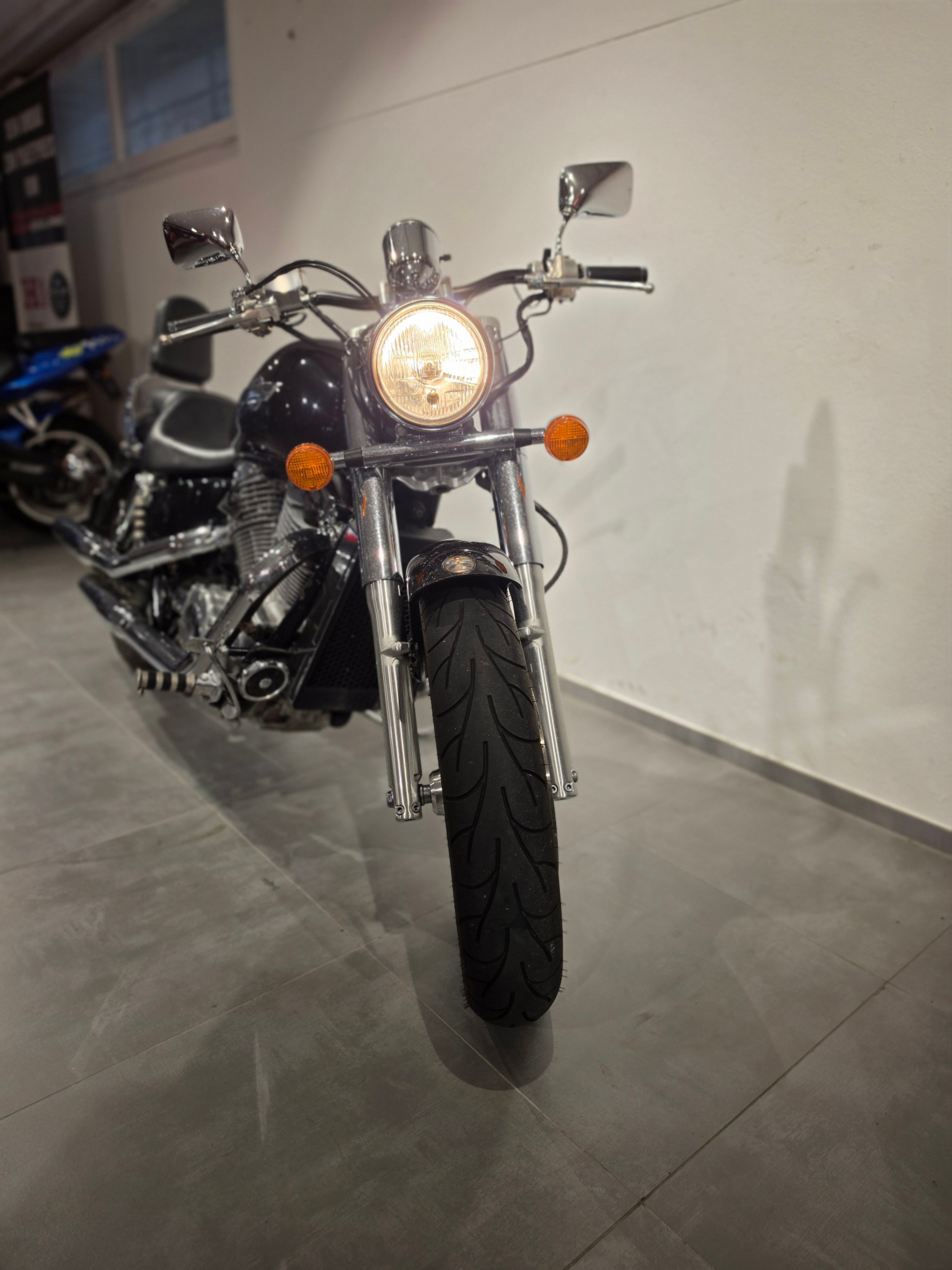HONDA VT 1100 C2 Y Shadow Sabre-showroom-element-3