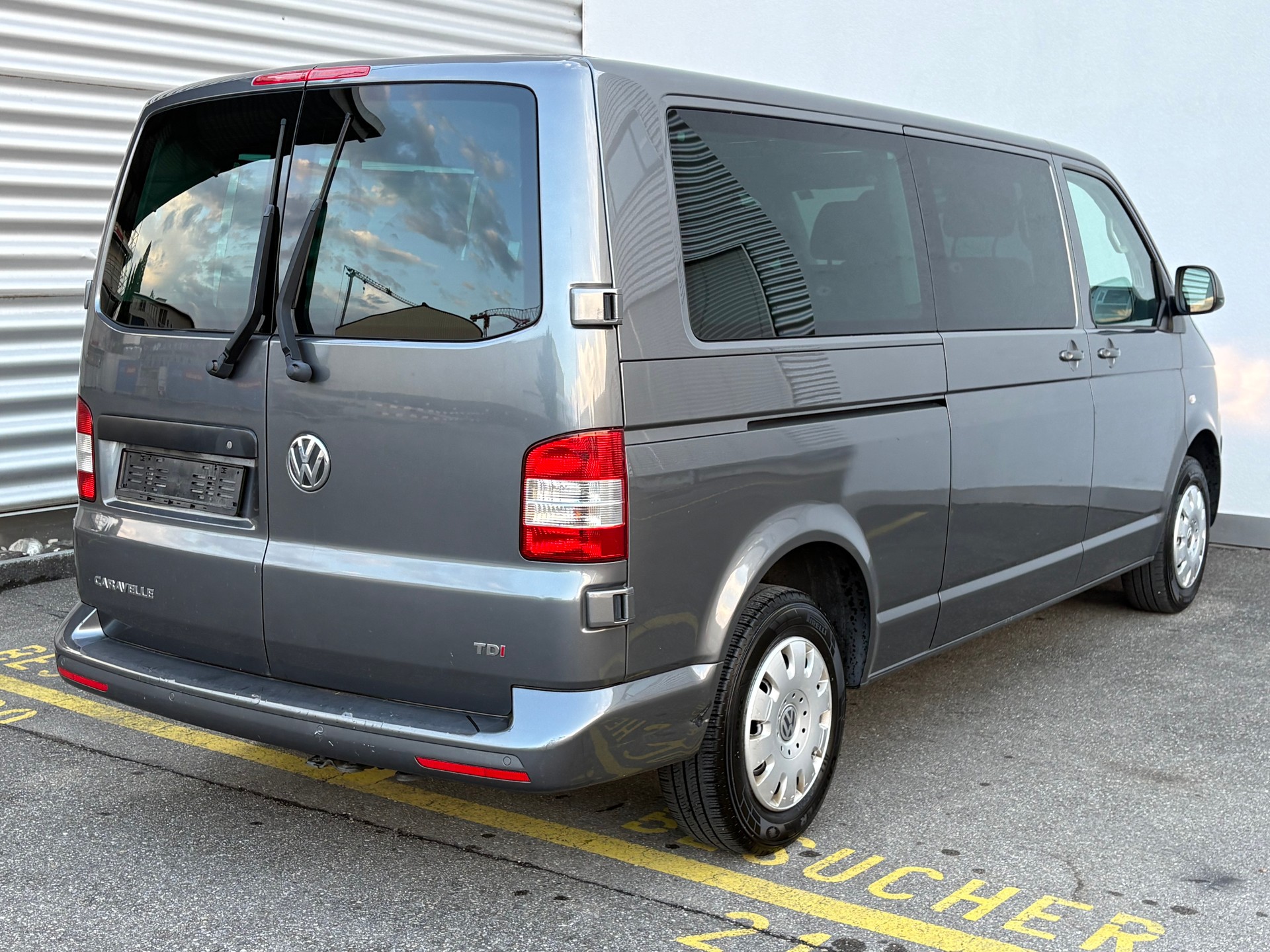 VW T5 Caravelle Comfortline 2.0 TDI DSG 9-Plätzer-image-6