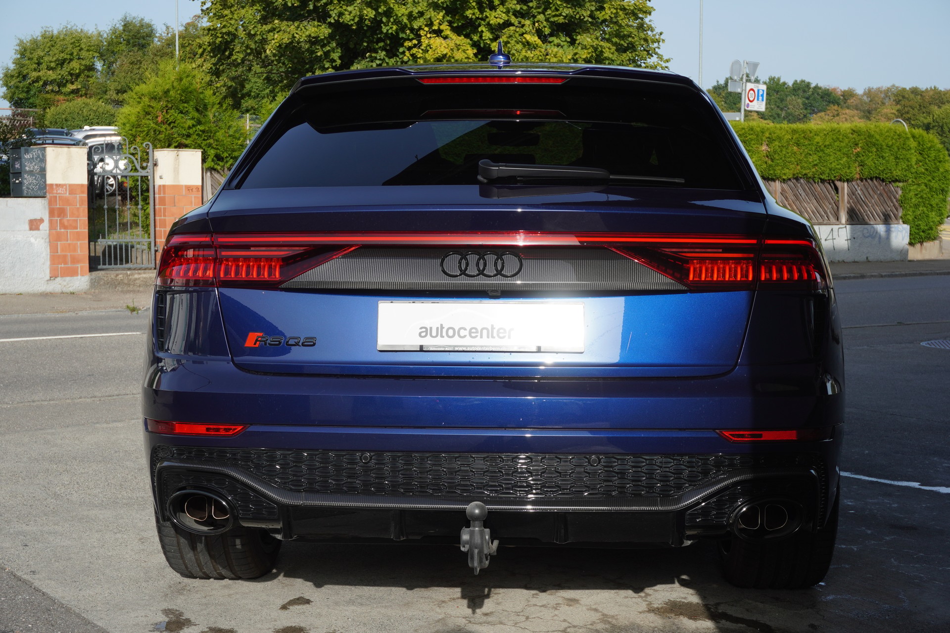 AUDI RSQ8 quattro tiptronic-image-5