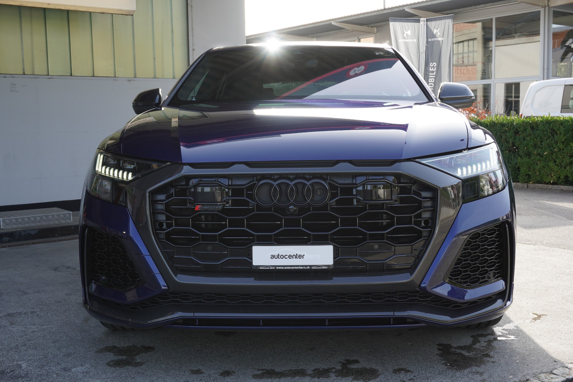 AUDI RSQ8 quattro tiptronic-image-2