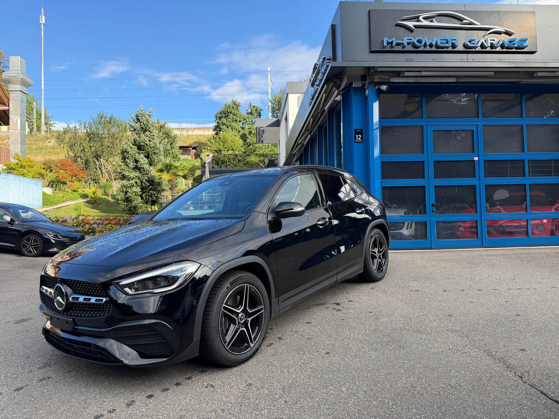 MERCEDES-BENZ GLA 200 AMG Line 7G-DCT-image-0