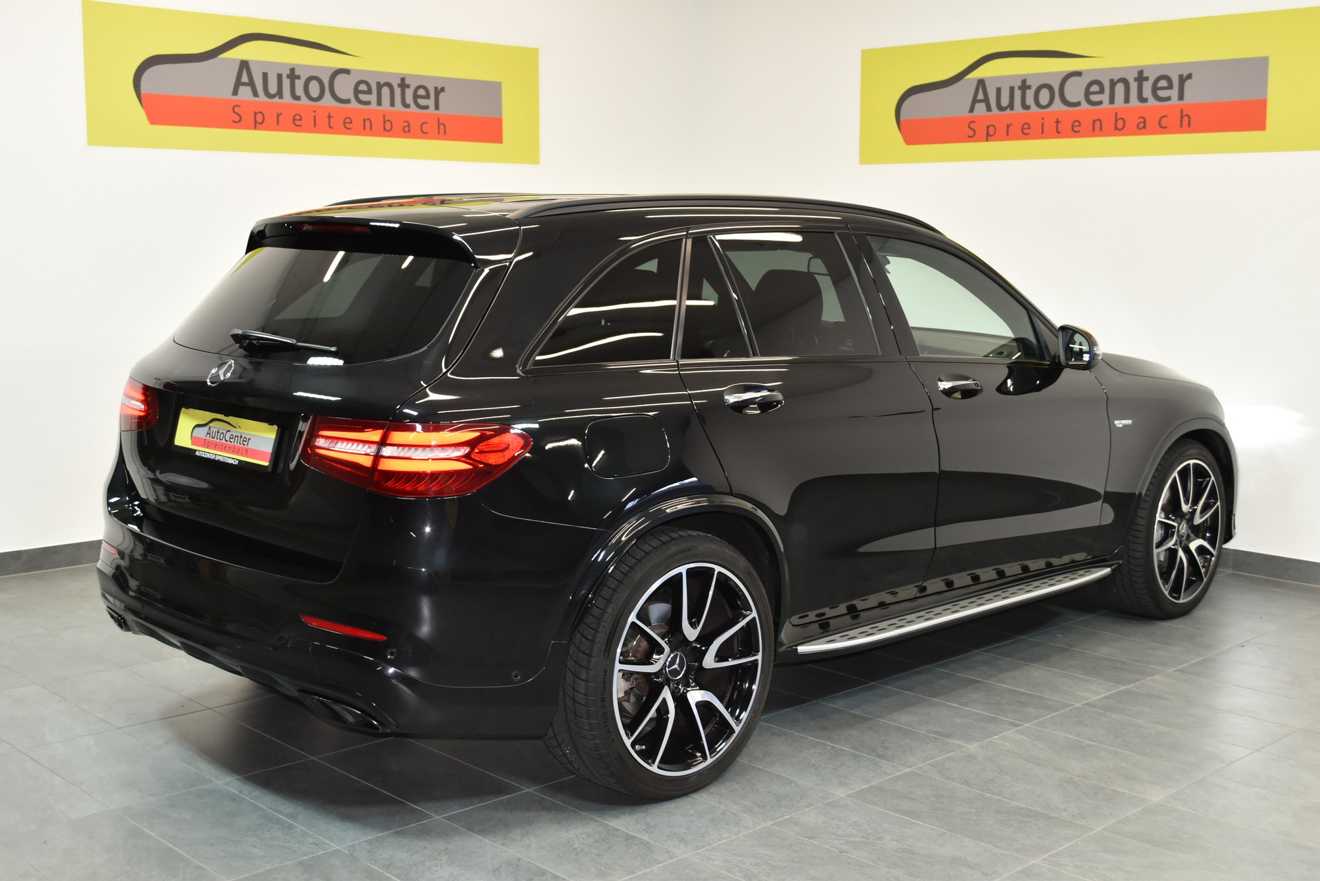 MERCEDES-BENZ GLC 43 AMG 4Matic 9G-Tronic-image-13