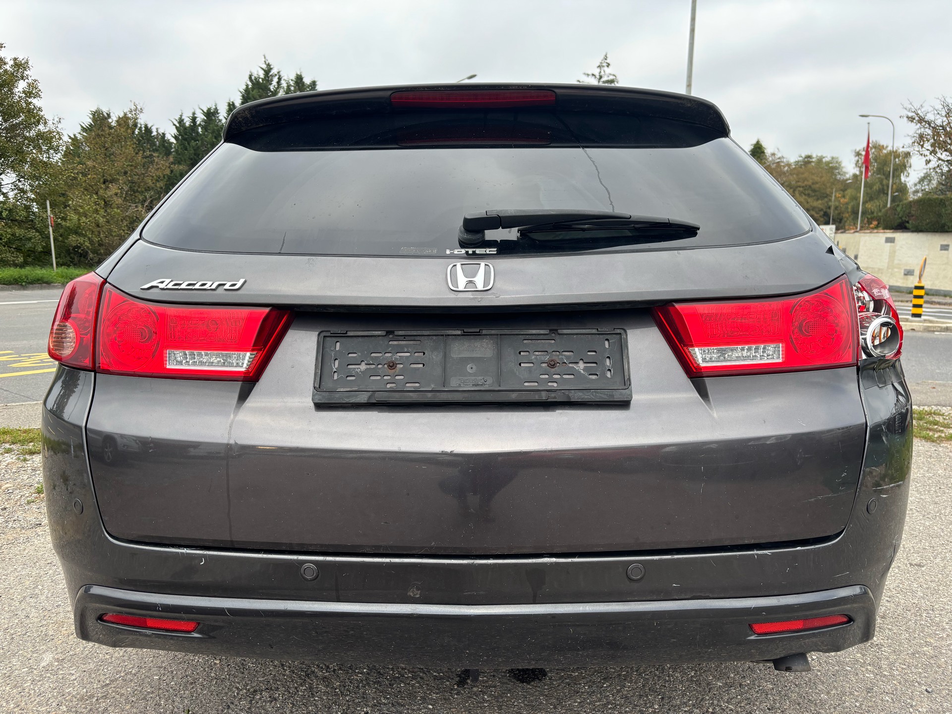 HONDA Accord Tourer 2.2 i-CTDi Executive ***Prix Fixe***-image-4