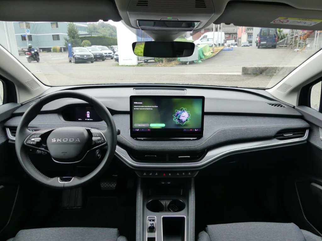 SKODA Elroq 85-image-7