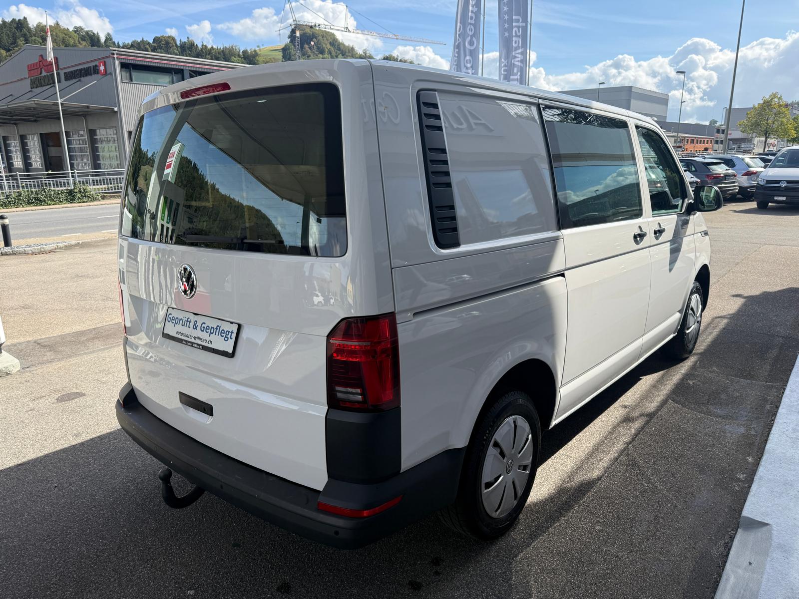 VW T6.1 Kasten 3000 2.0 TDI-image-15