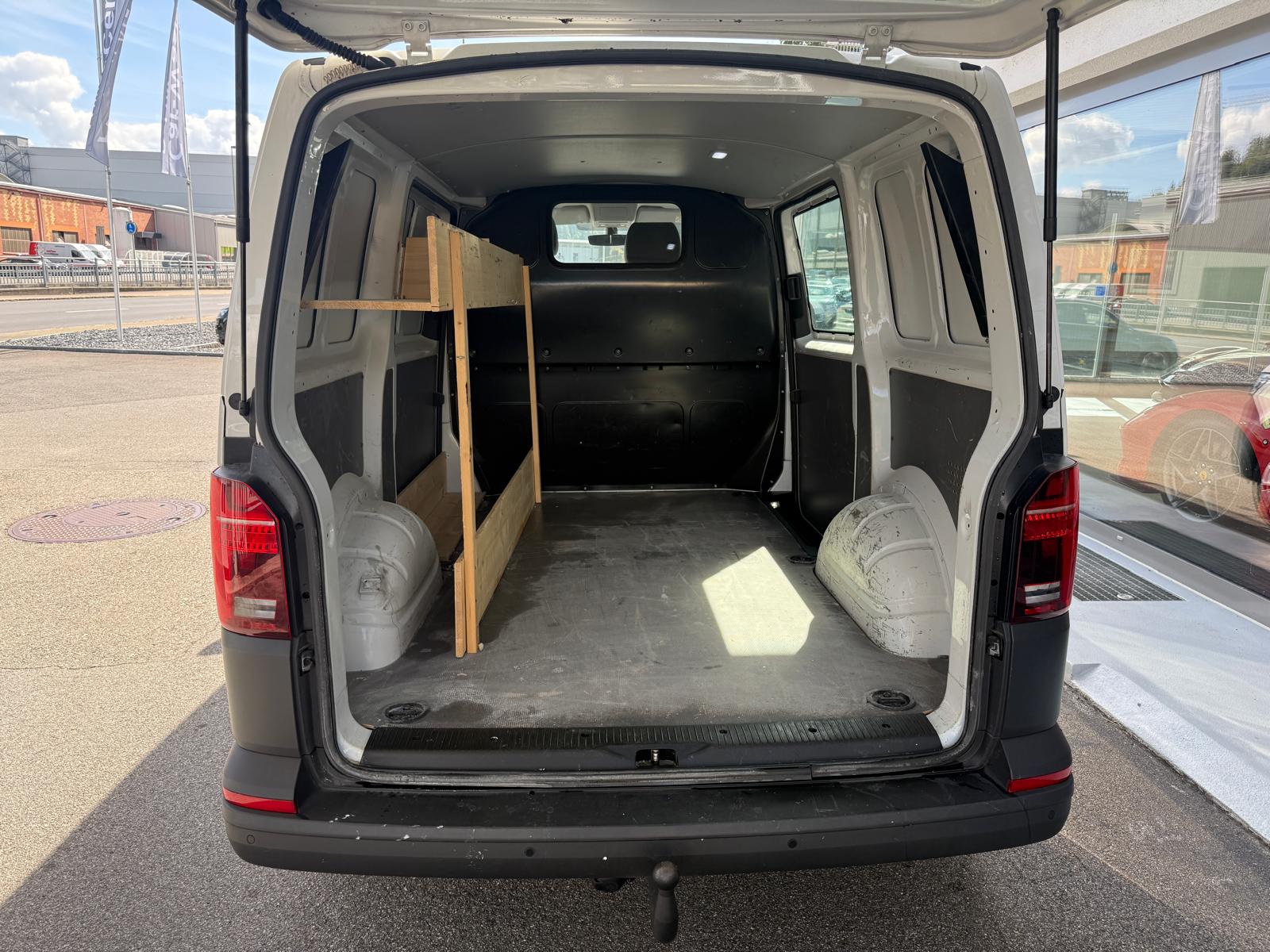 VW T6.1 Kasten 3000 2.0 TDI-image-7