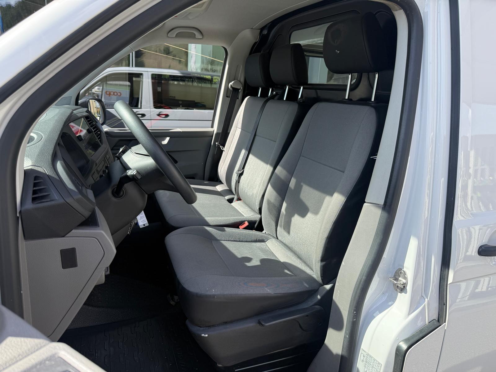 VW T6.1 Kasten 3000 2.0 TDI-image-14