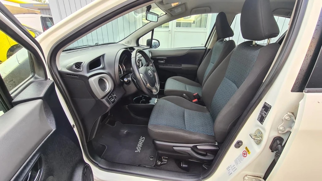 TOYOTA Yaris 1.33 Luna Multidrive ** RF-Kamera ** Klimaanlage ** Airbag ** LTZ MFK & Service ** 11.07.2025 **-image-13