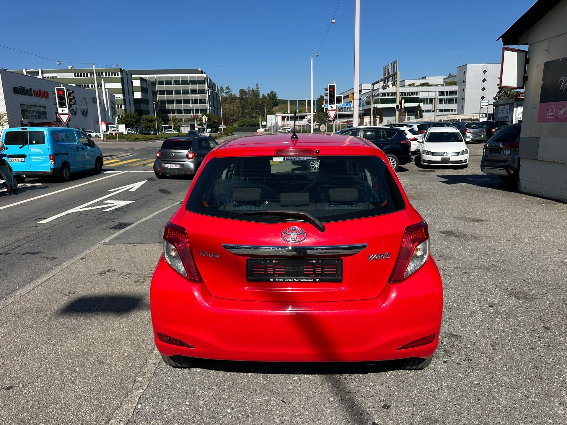 TOYOTA Yaris 1.33 Luna-image-5