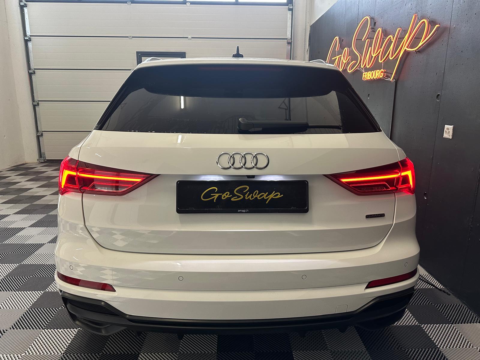 AUDI Q3 40 TDI Attraction quattro S-tronic-image-4
