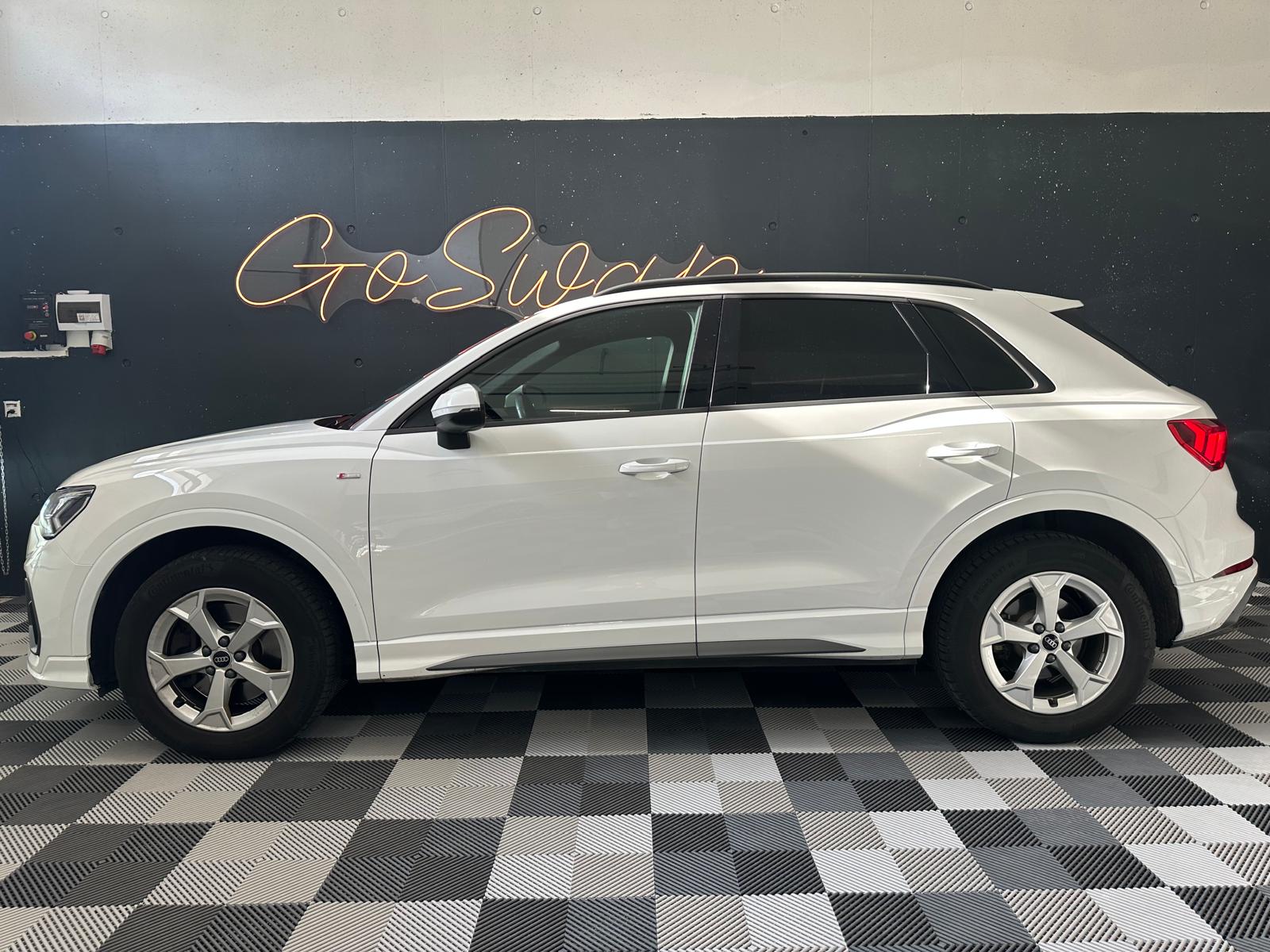 AUDI Q3 40 TDI Attraction quattro S-tronic-image-2