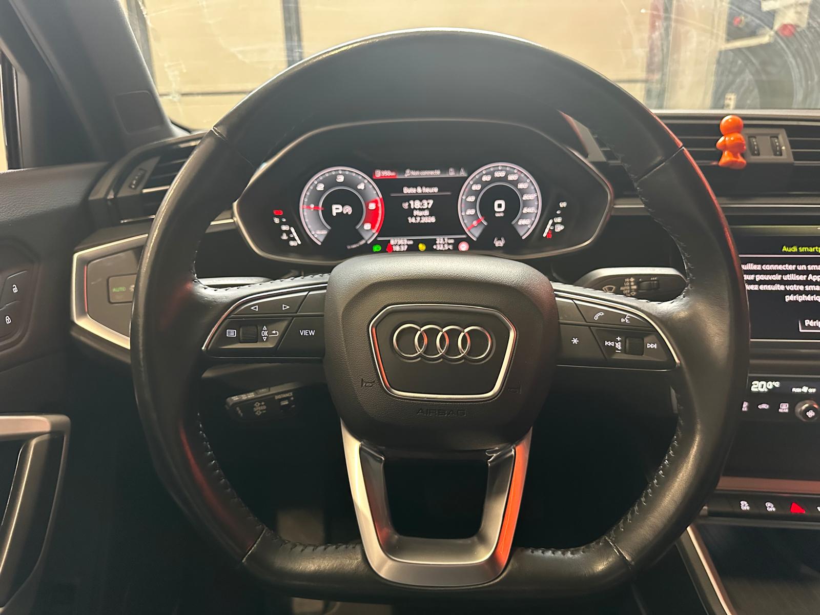 AUDI Q3 40 TDI Attraction quattro S-tronic-image-17