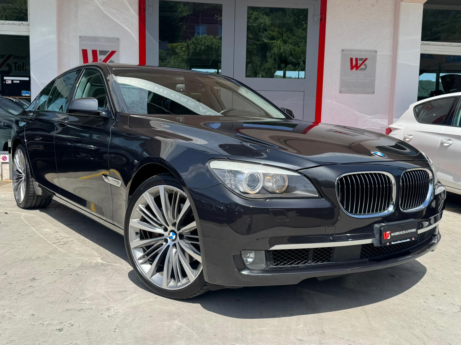 BMW 740d xDrive-image-1