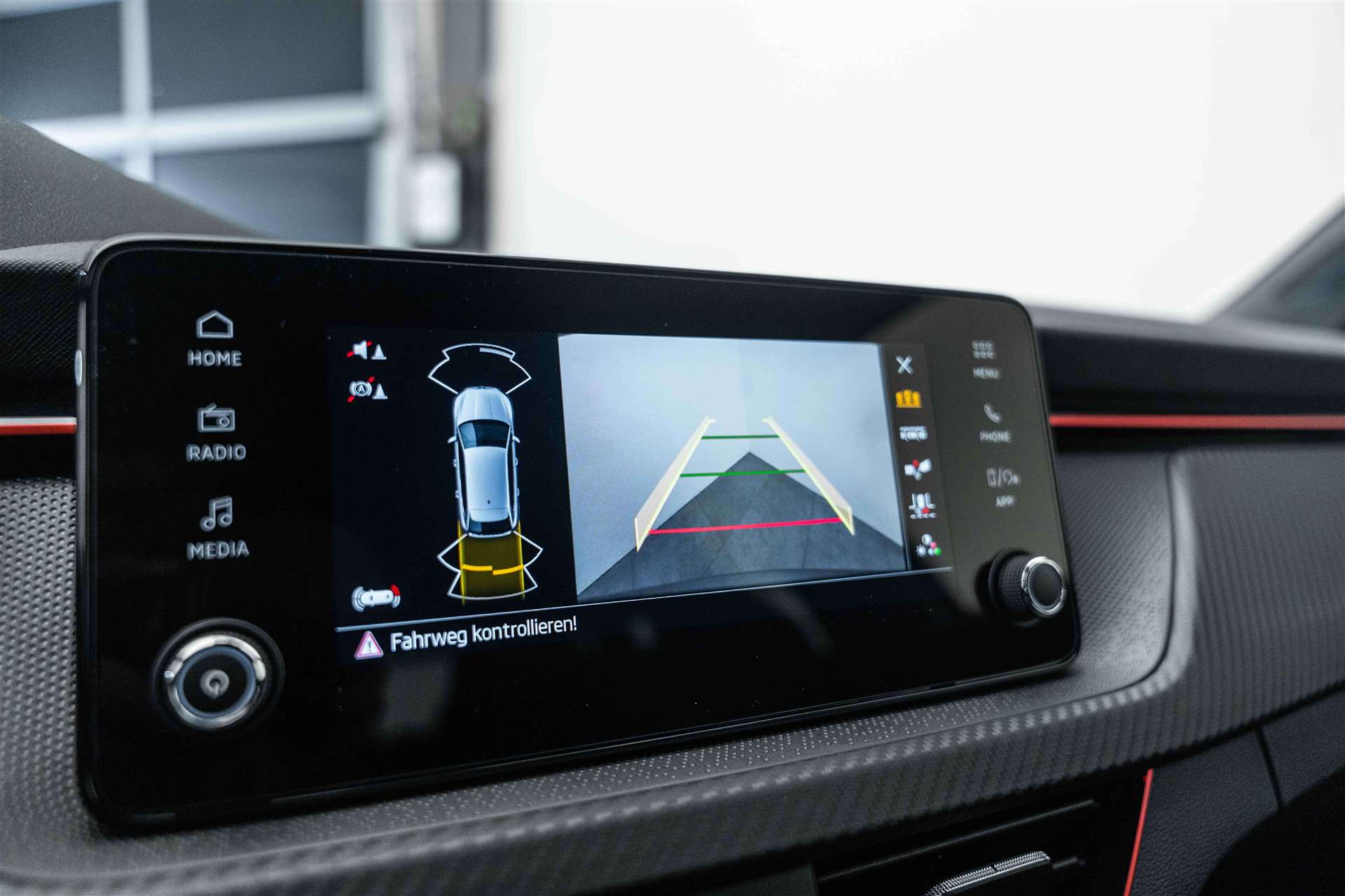 SKODA Scala 1.5 TSi Monte Carlo DSG-Automat-image-16