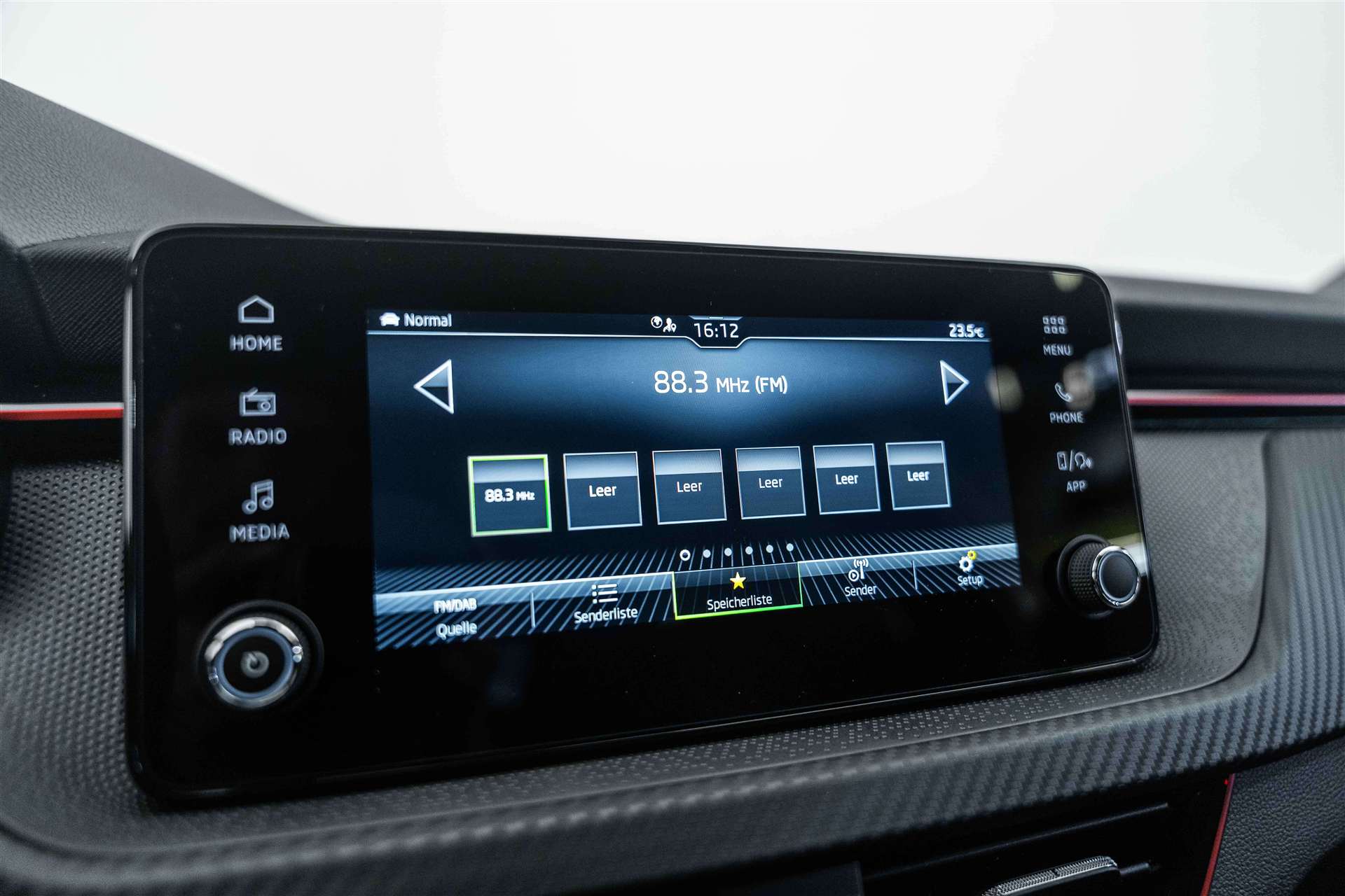 SKODA Scala 1.5 TSi Monte Carlo DSG-Automat-image-18