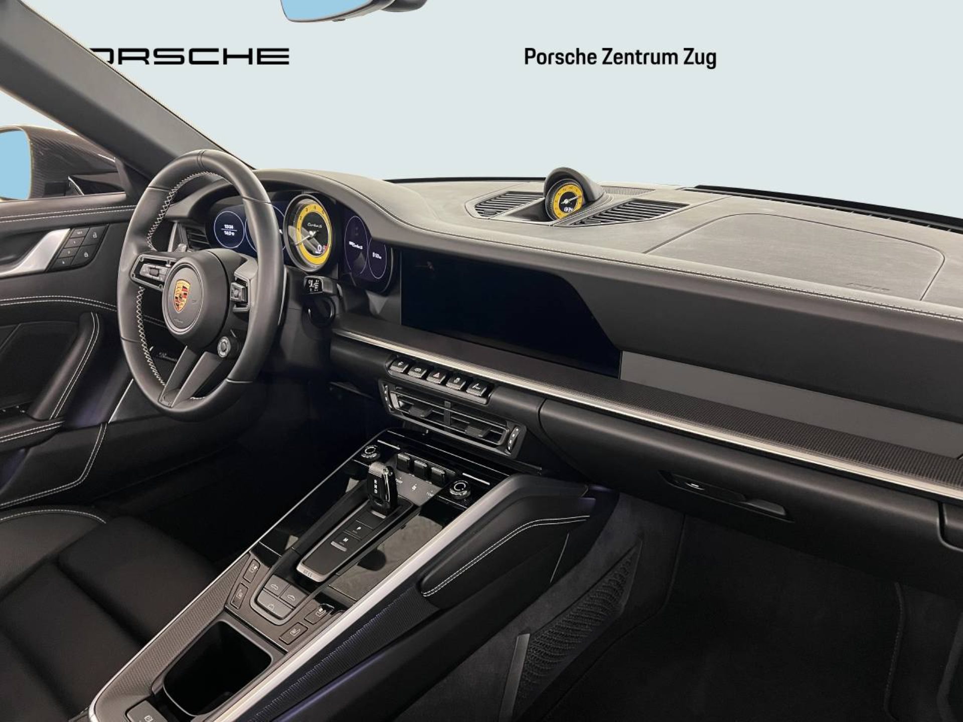 PORSCHE 911 Turbo S Cabriolet-image-19