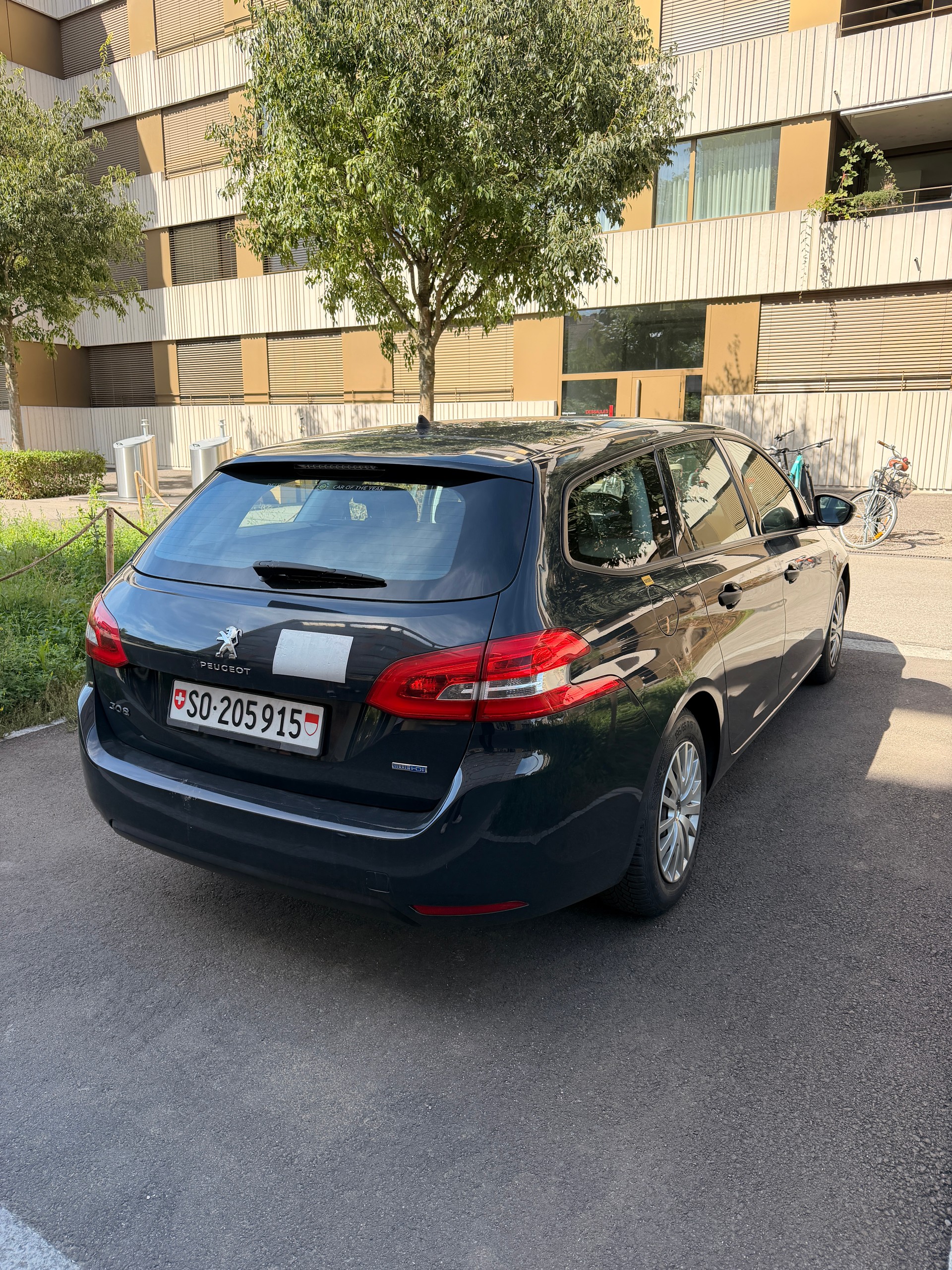 PEUGEOT 1.6 BlueHDi Active-image-2