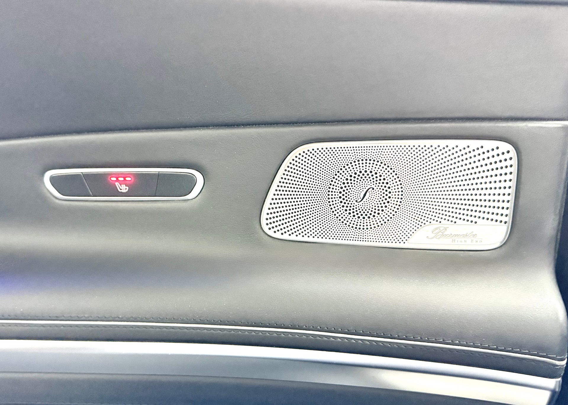 MERCEDES-BENZ S 63 AMG Coupé 4Matic Speedshift MCT-image-16