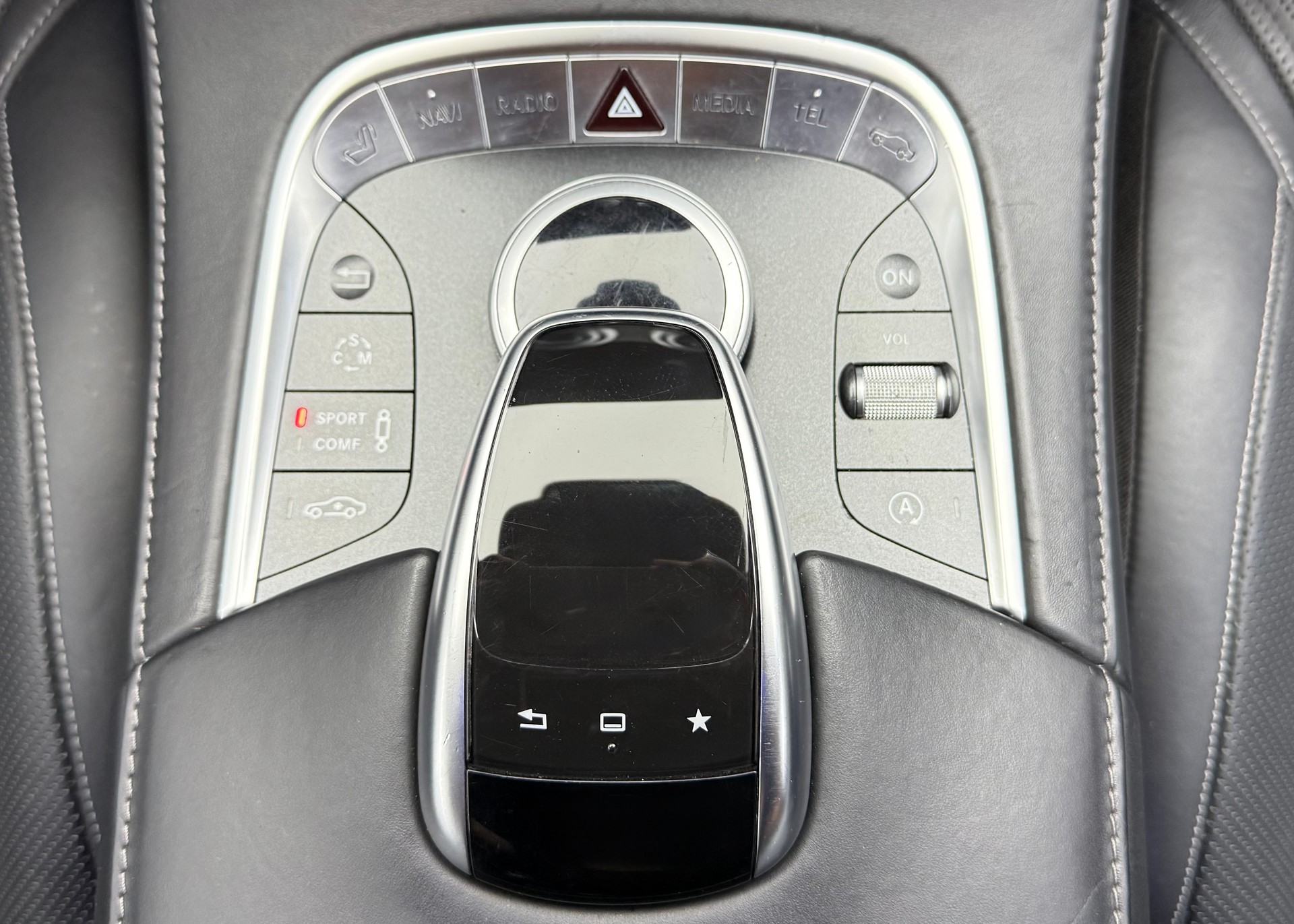 MERCEDES-BENZ S 63 AMG Coupé 4Matic Speedshift MCT-image-13