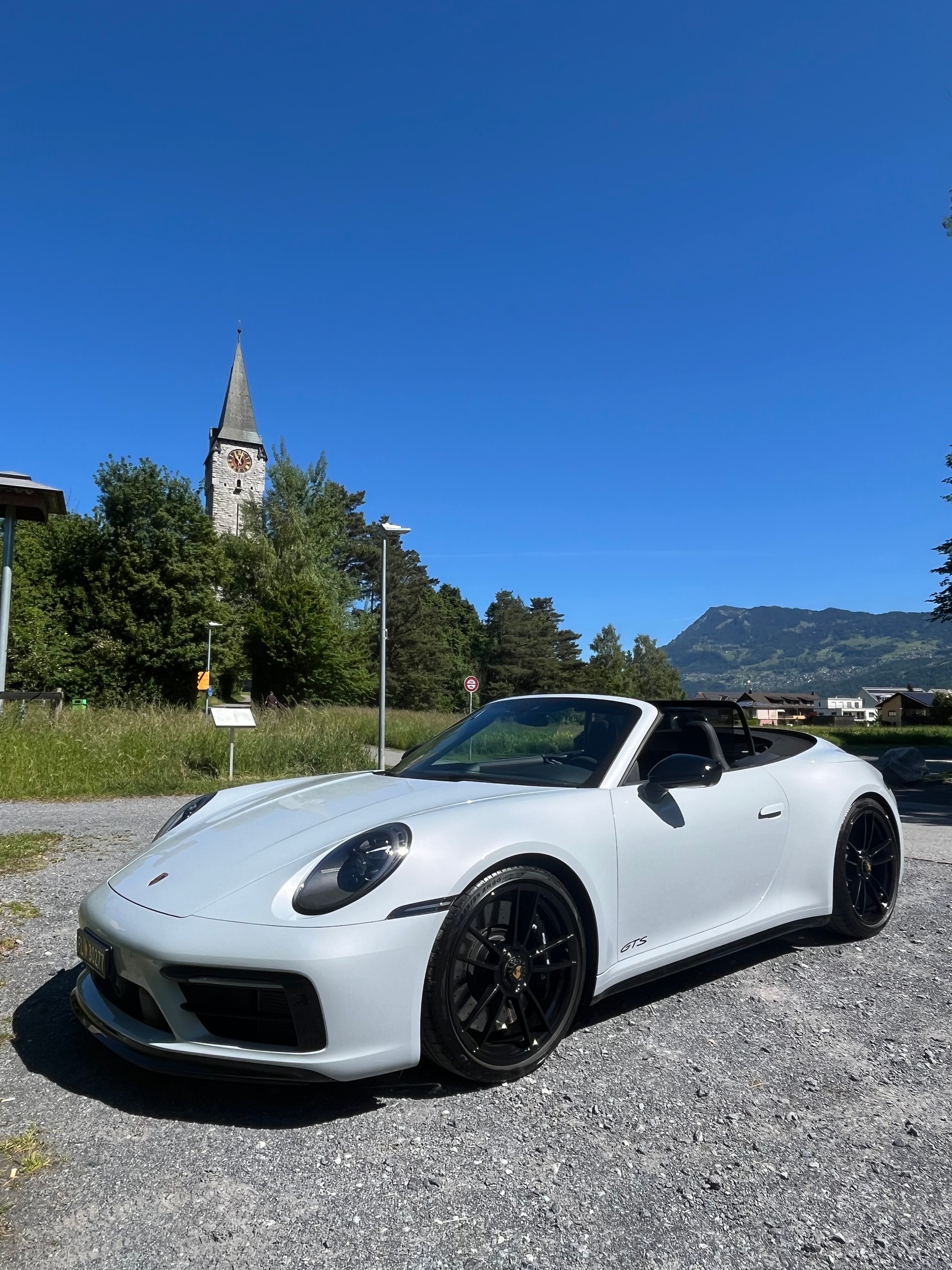 PORSCHE 3.0 Carrera GTS PDK-image-1