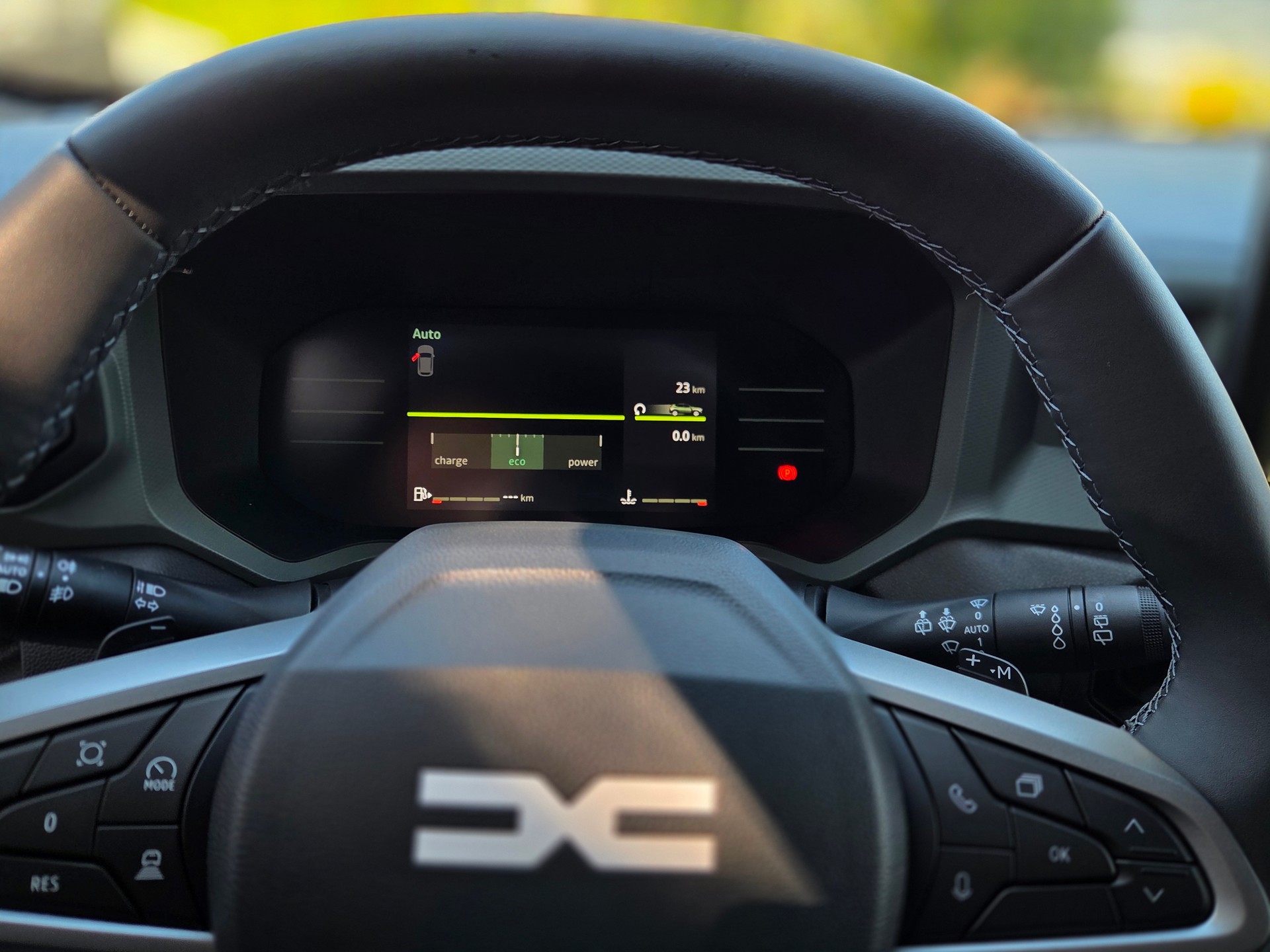 DACIA Duster TCe Hybrid 150 48V Extreme 4x4-image-10