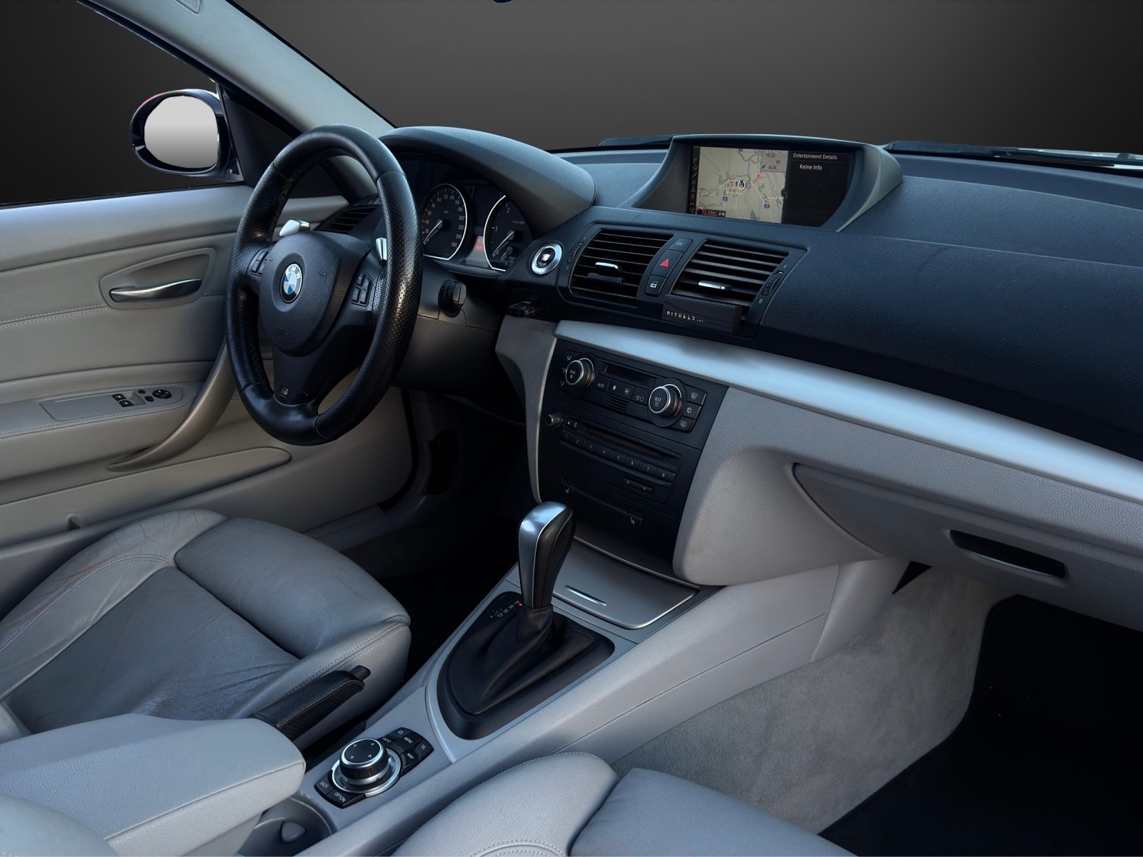 BMW 123d M-Sportpaket Steptronic mit 204 PS-image-9