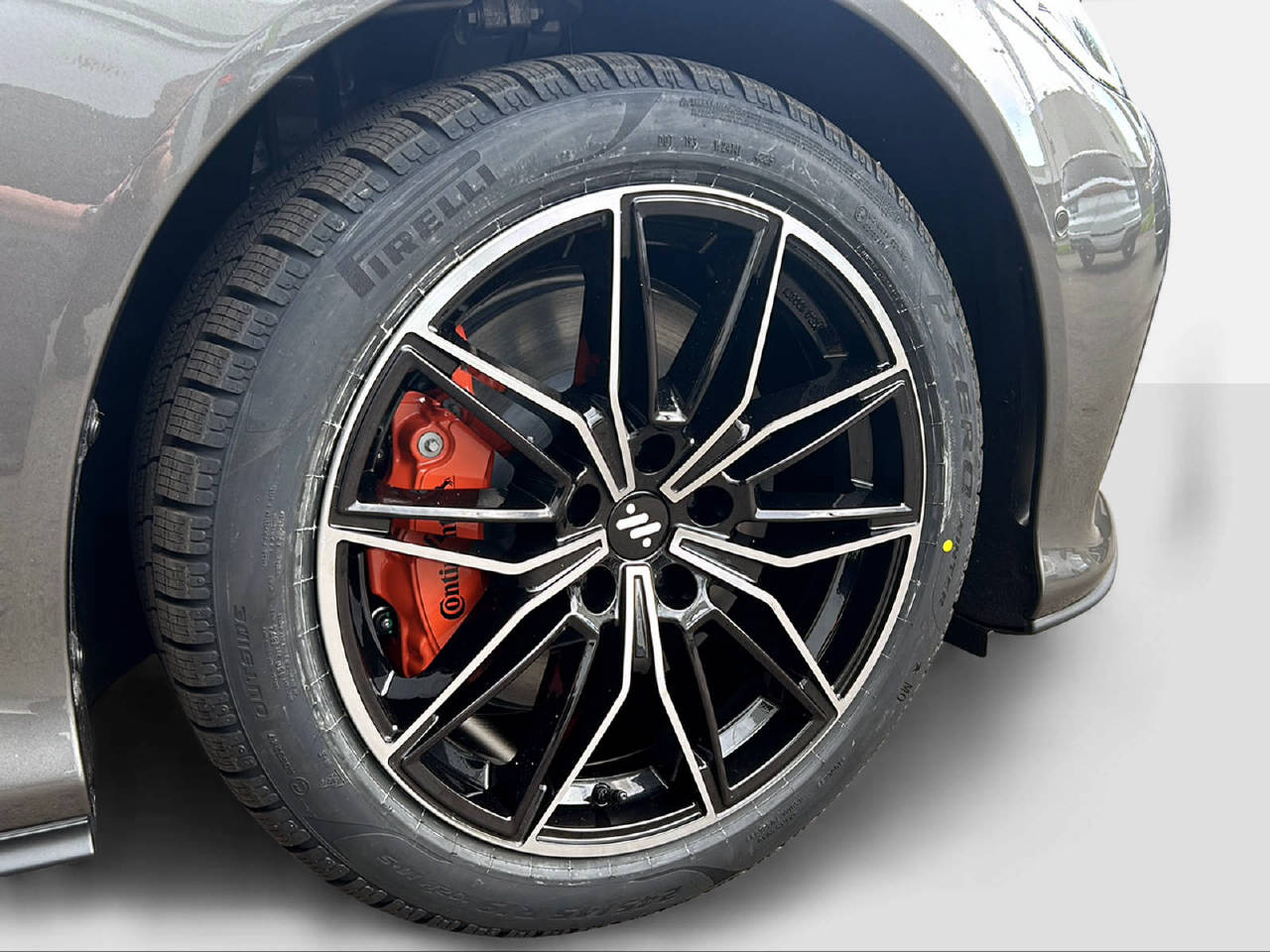 MG IM5 100 kWh Performance 4WD-image-8