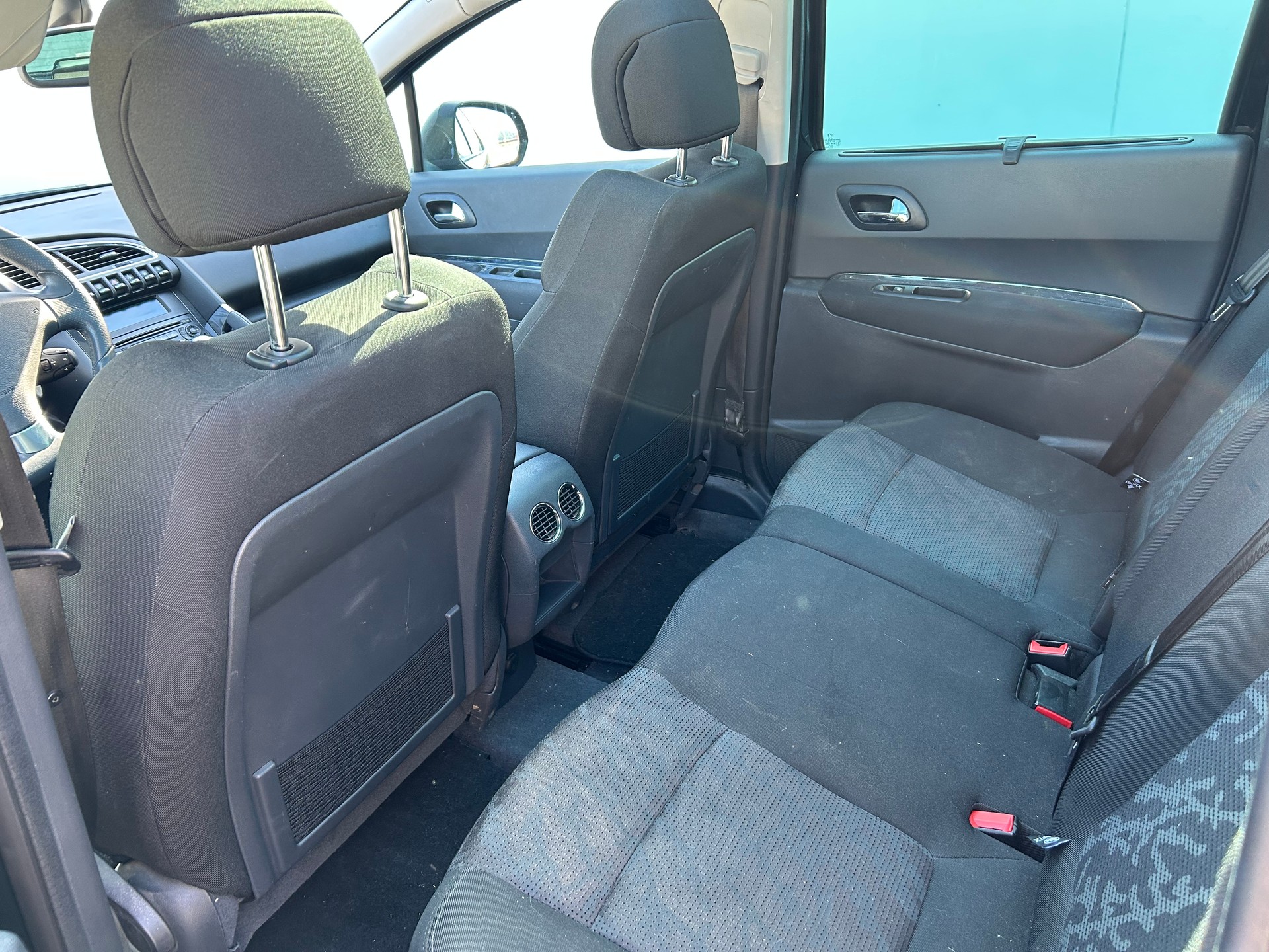 PEUGEOT 3008-image-6