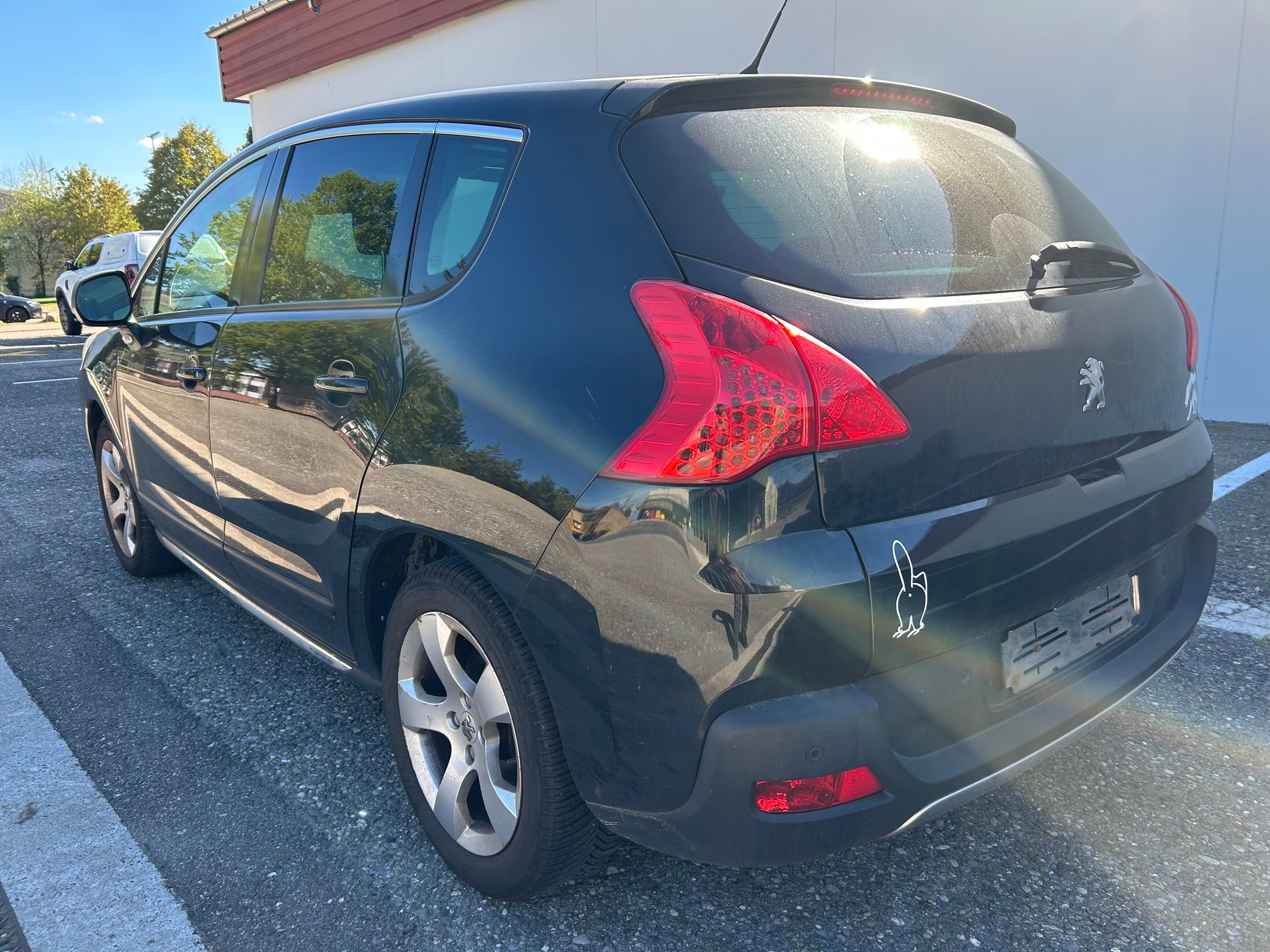PEUGEOT 3008-image-4