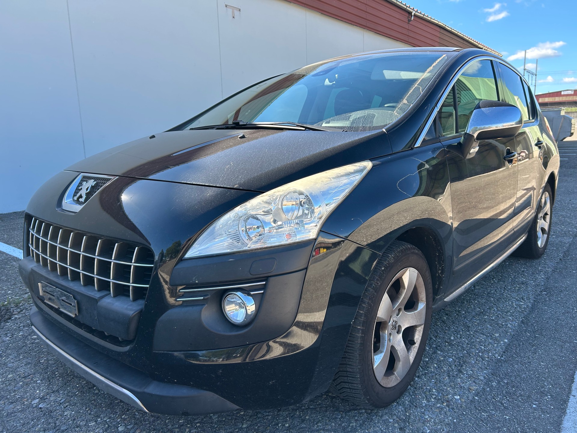 PEUGEOT 3008-image-1