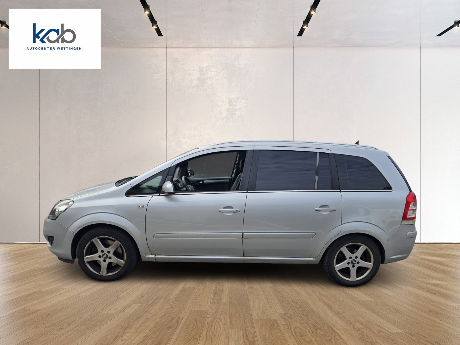 OPEL Zafira 2.2i 16V Enjoy Automatic-image-6