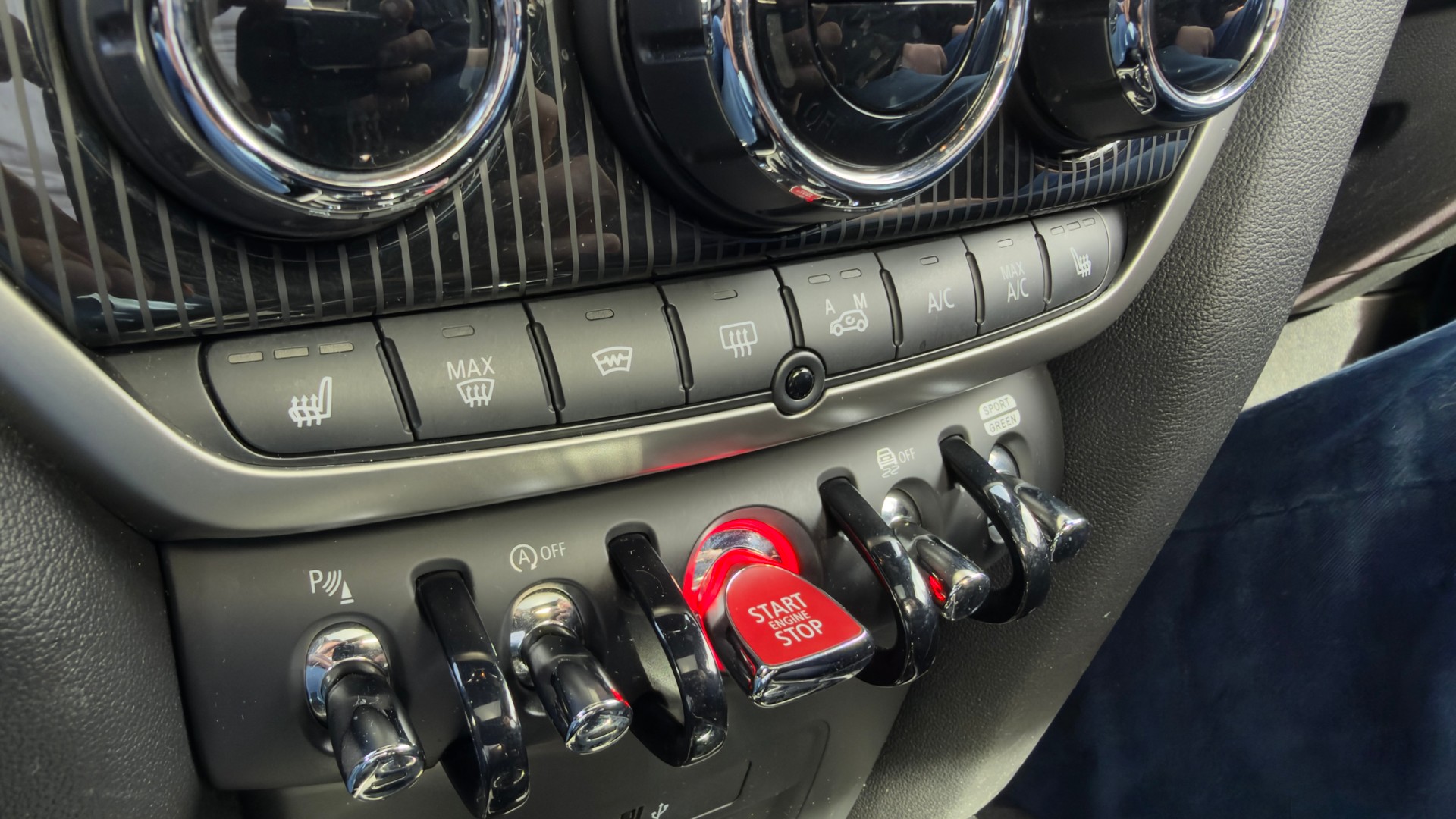 MINI Countryman Cooper S Trafalgar ALL4-image-12