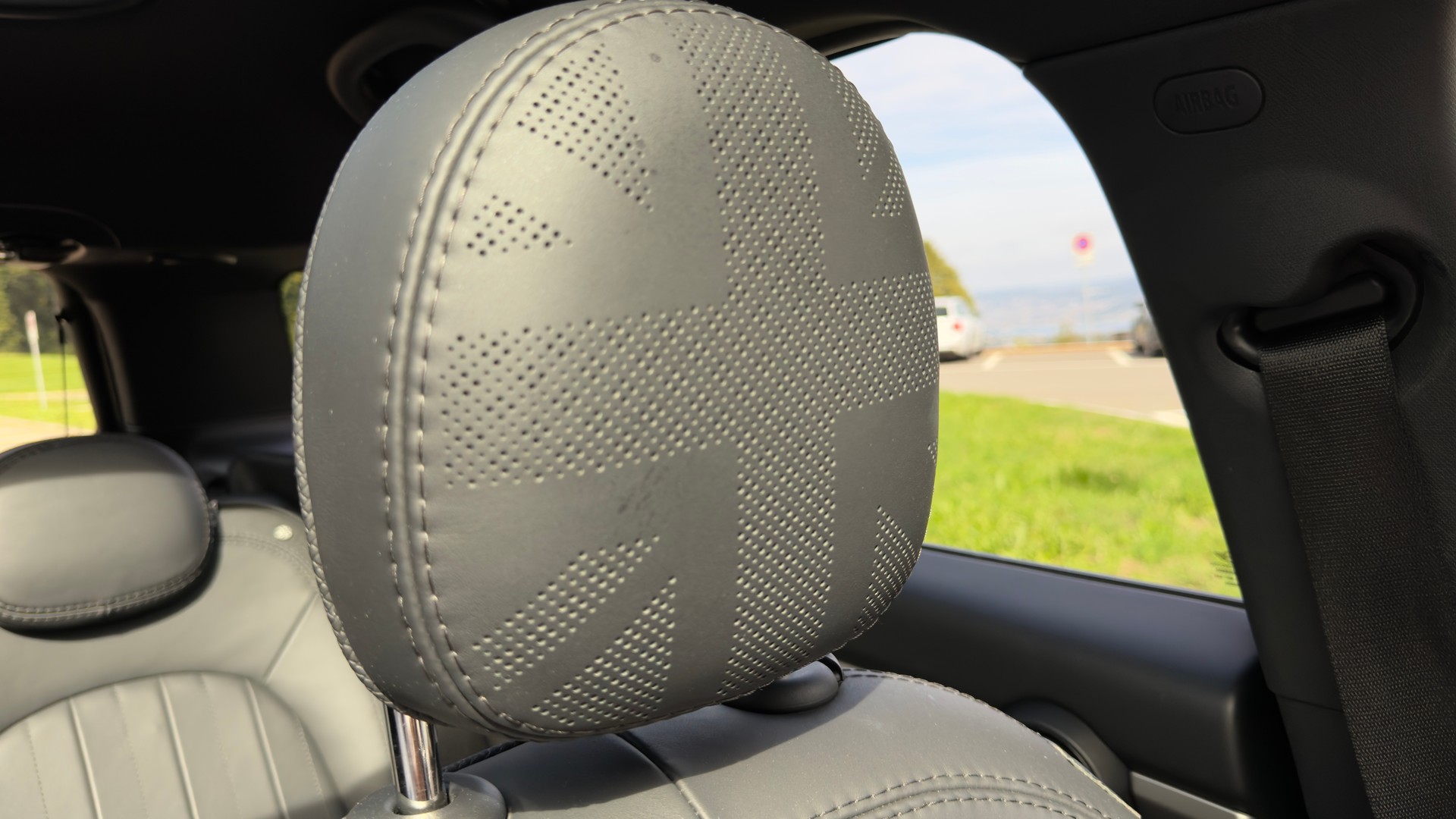 MINI Countryman Cooper S Trafalgar ALL4-image-11