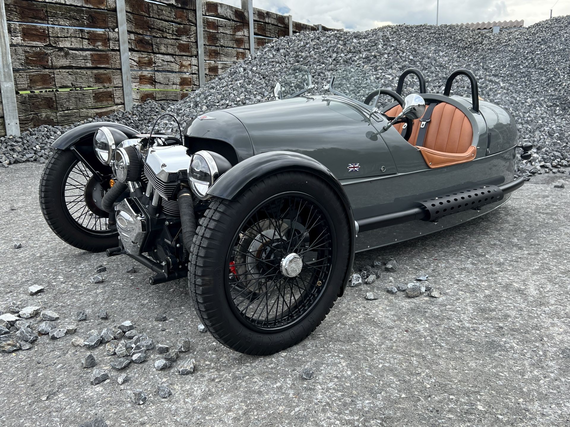 MORGAN Avus Performance-image-4