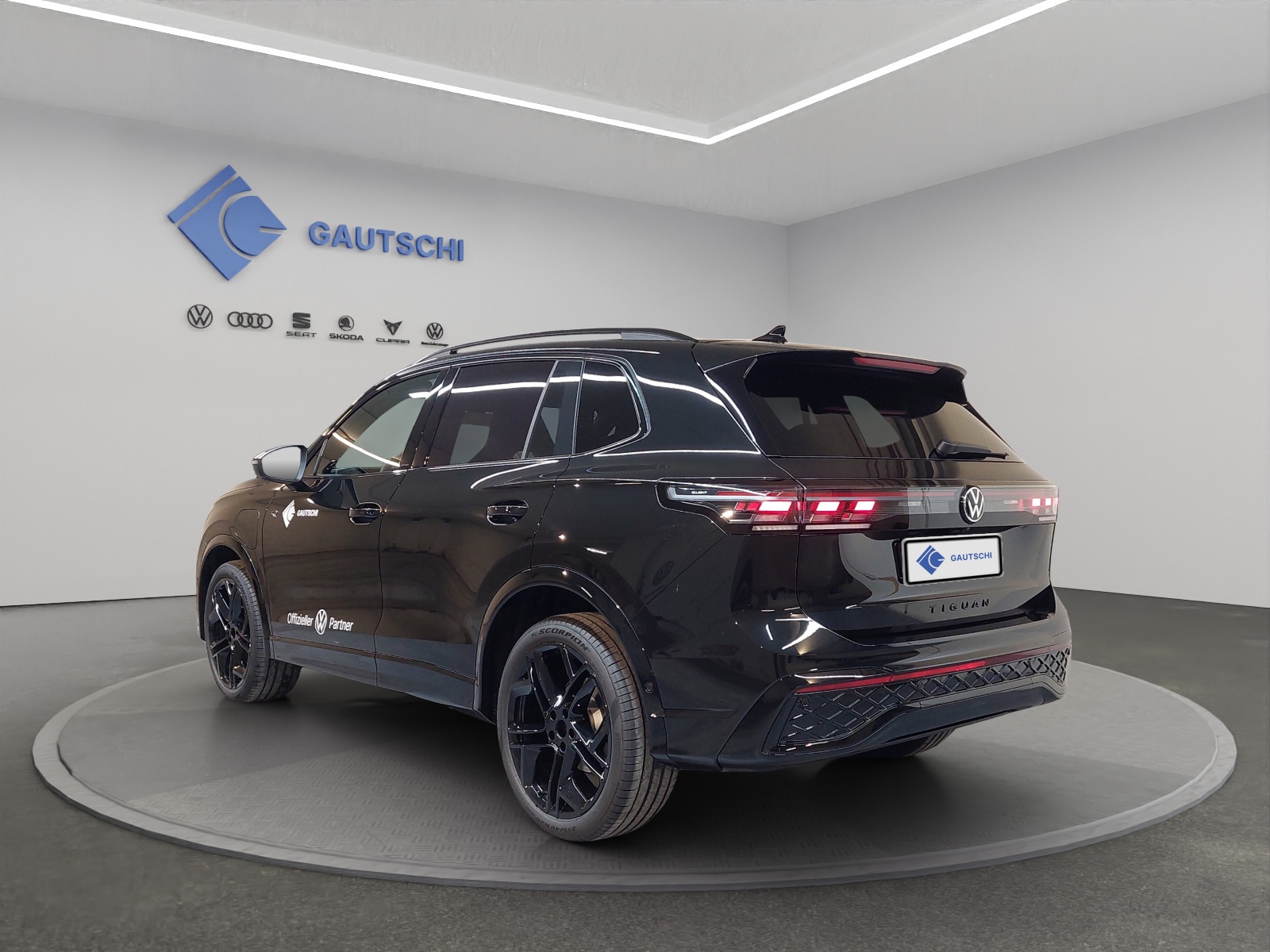 VW Tiguan 1.5 TSI evo2 eHybrid R-Line DSG-image-2