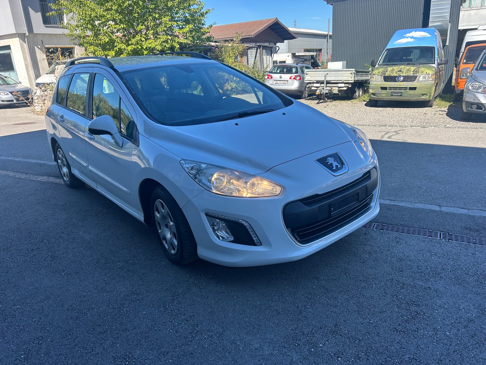 PEUGEOT 308 SW 1.4 16V VTI Access-image-1