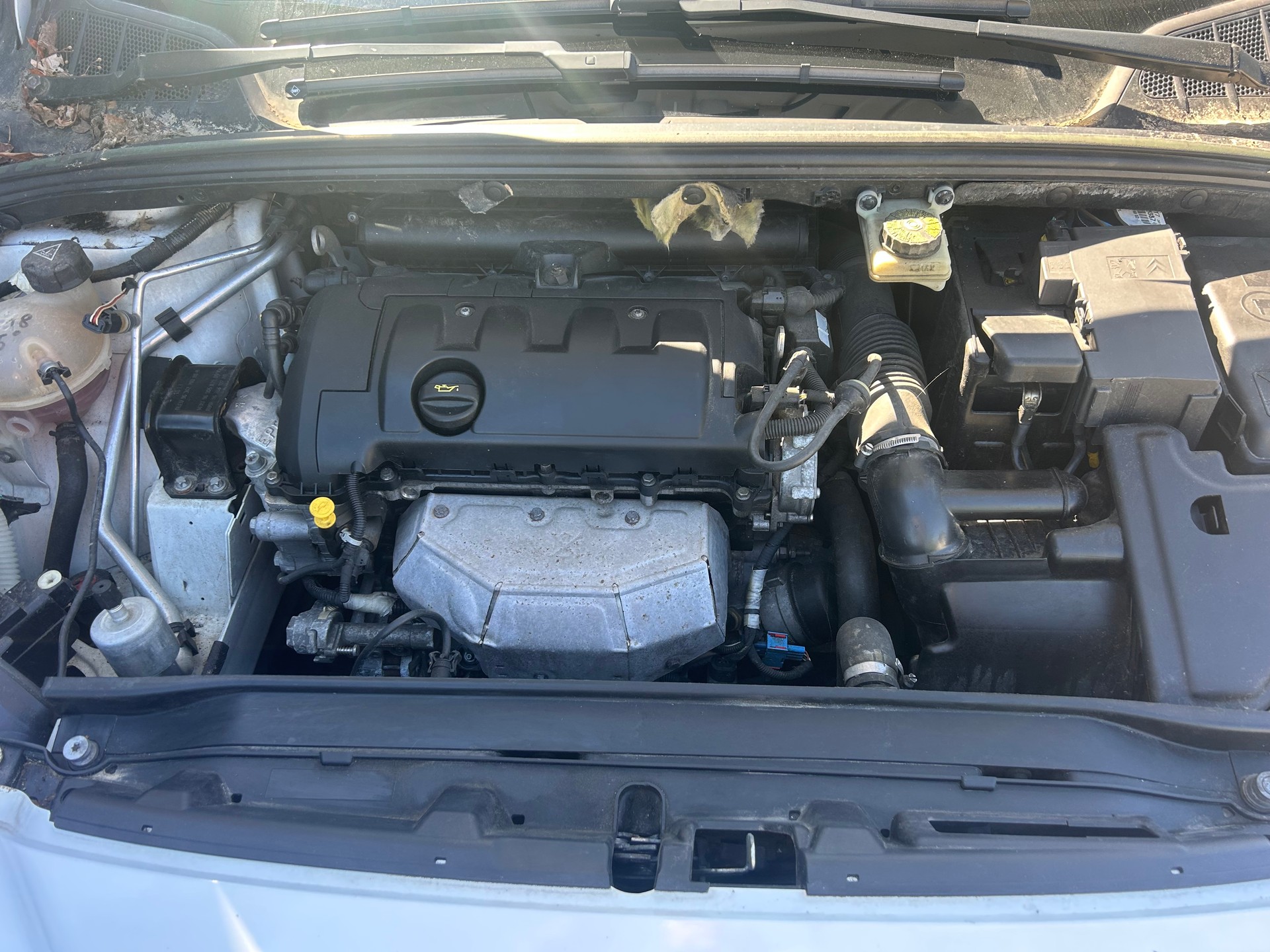 PEUGEOT 308 SW 1.4 16V VTI Access-image-4